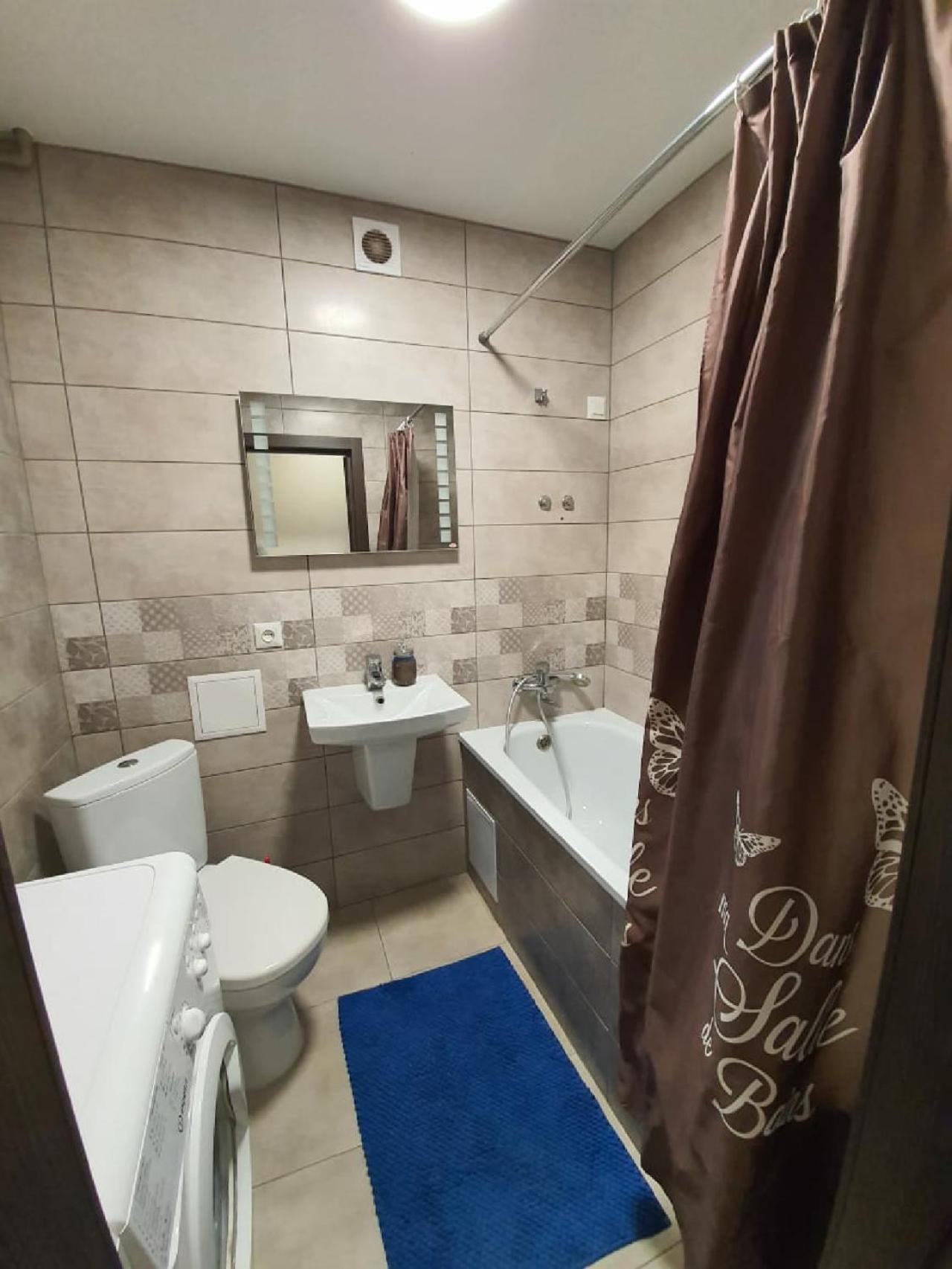 New apartment on prospekt Nauki view 3