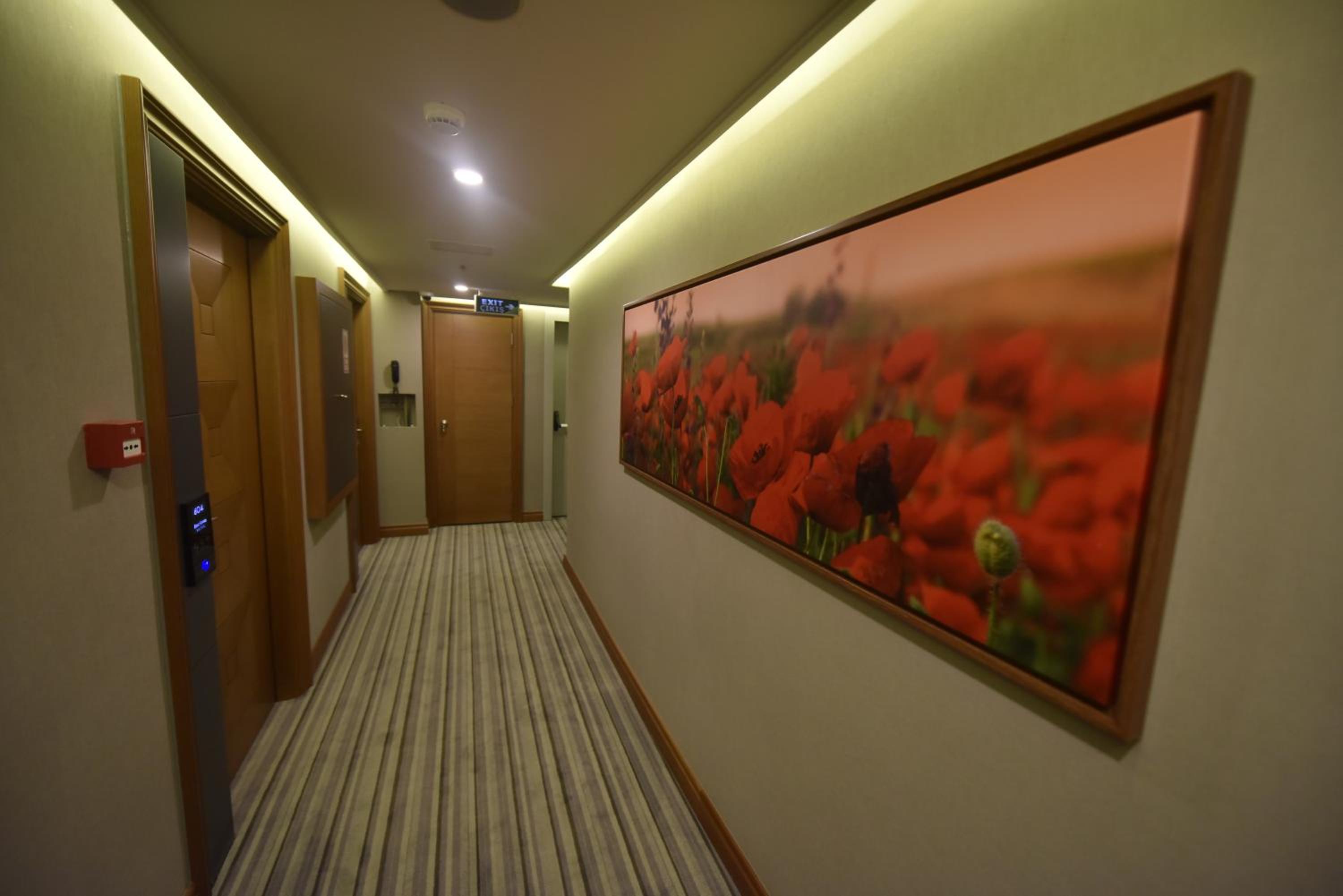 FOUR SEVEN OTEL - Image 12