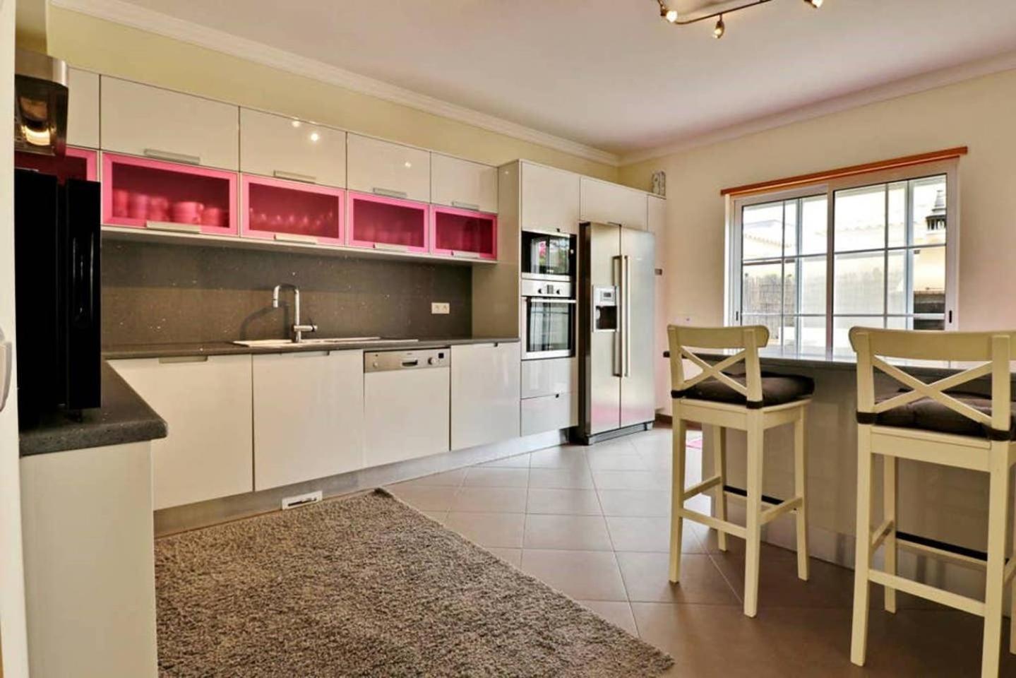 Villa Varandas Do Lago 5 Bedroom Villa Private Pool Table Tennis view 4