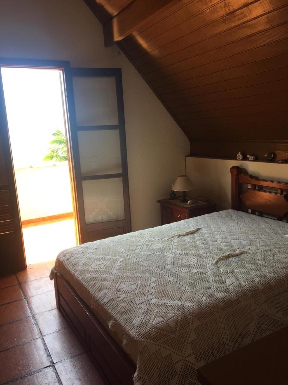 Casa com linda vista para o mar para amantes da natureza