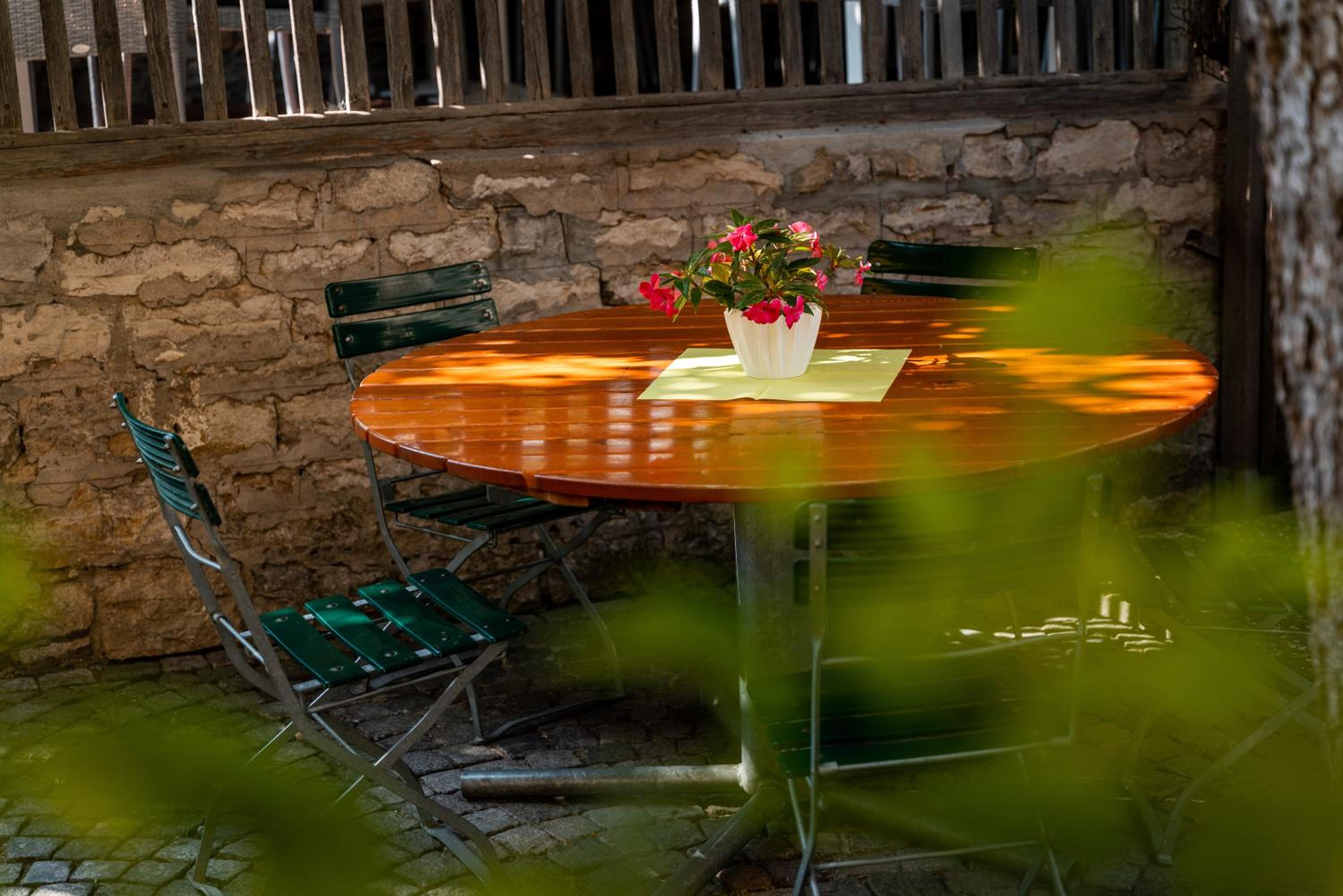 Gasthaus & Weingut zum Stern view 5
