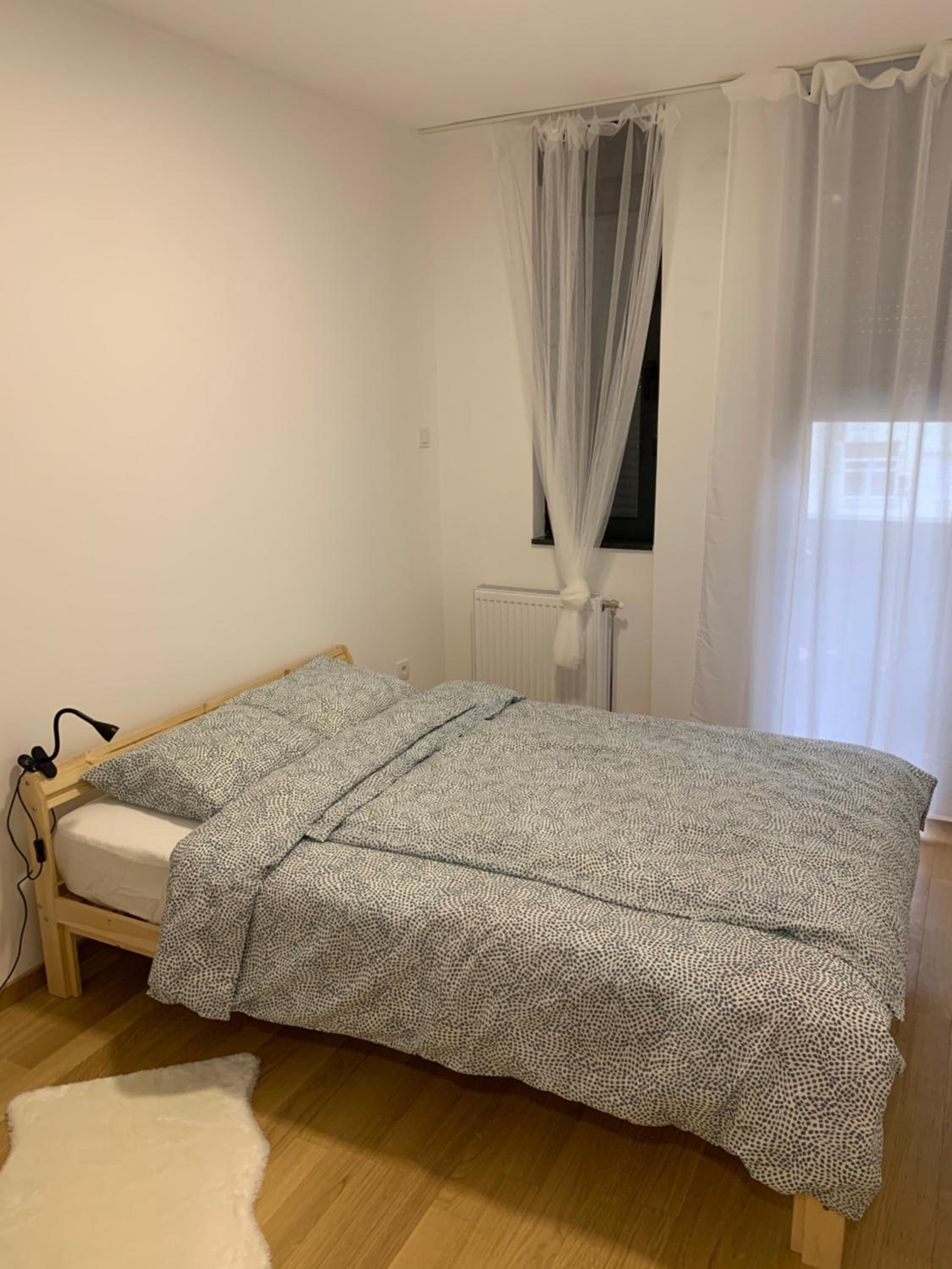 Photo 33
