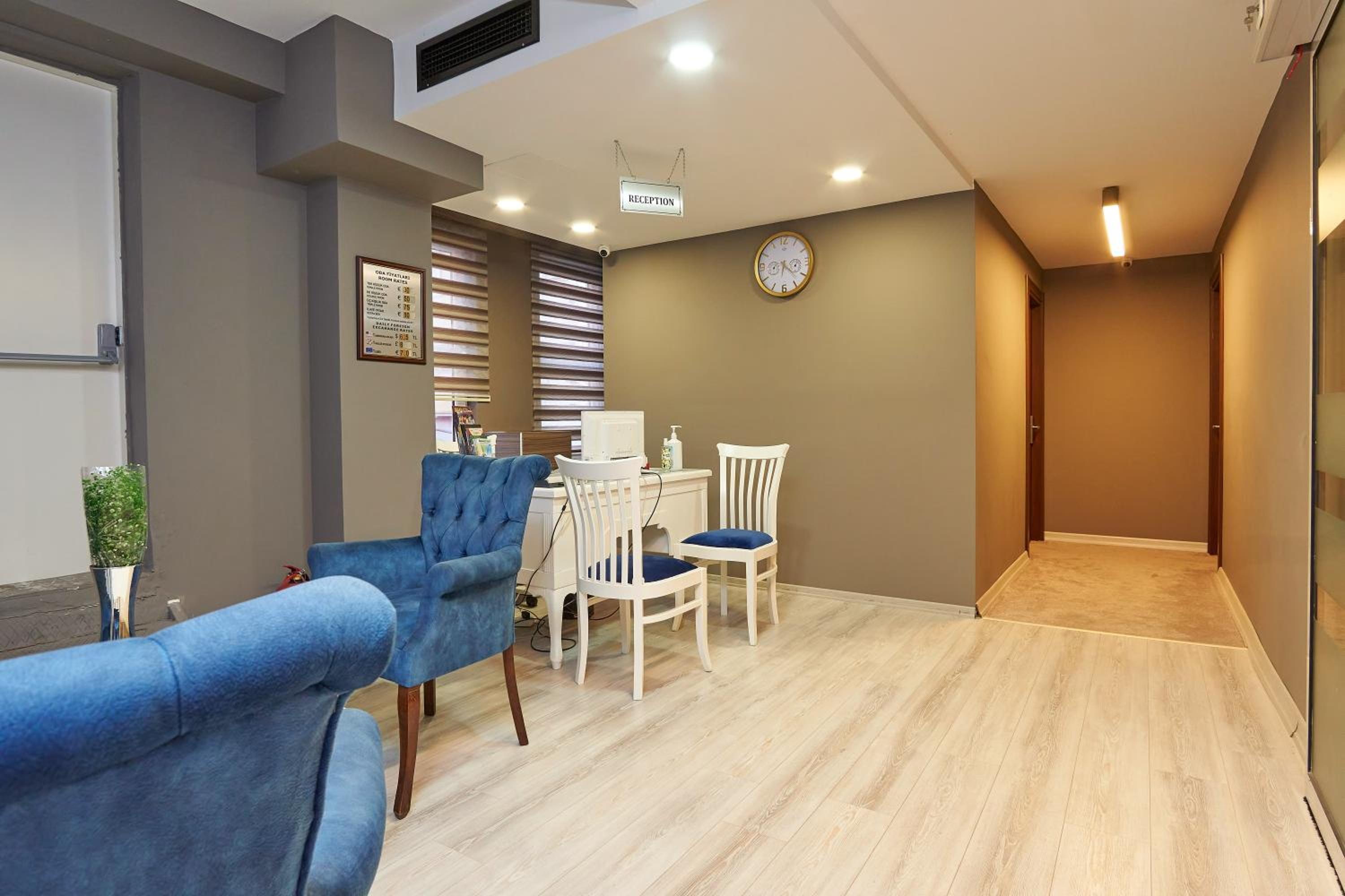 Renzo Hotel - Special Category