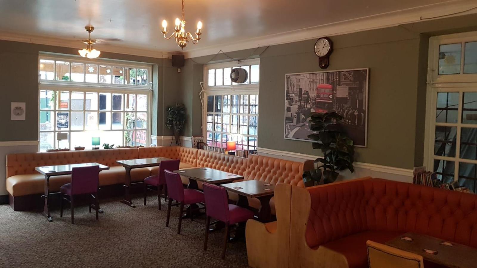 restaurant