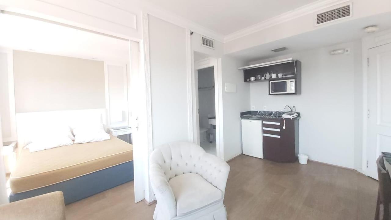 Charmoso Flat na Vila Oimpia