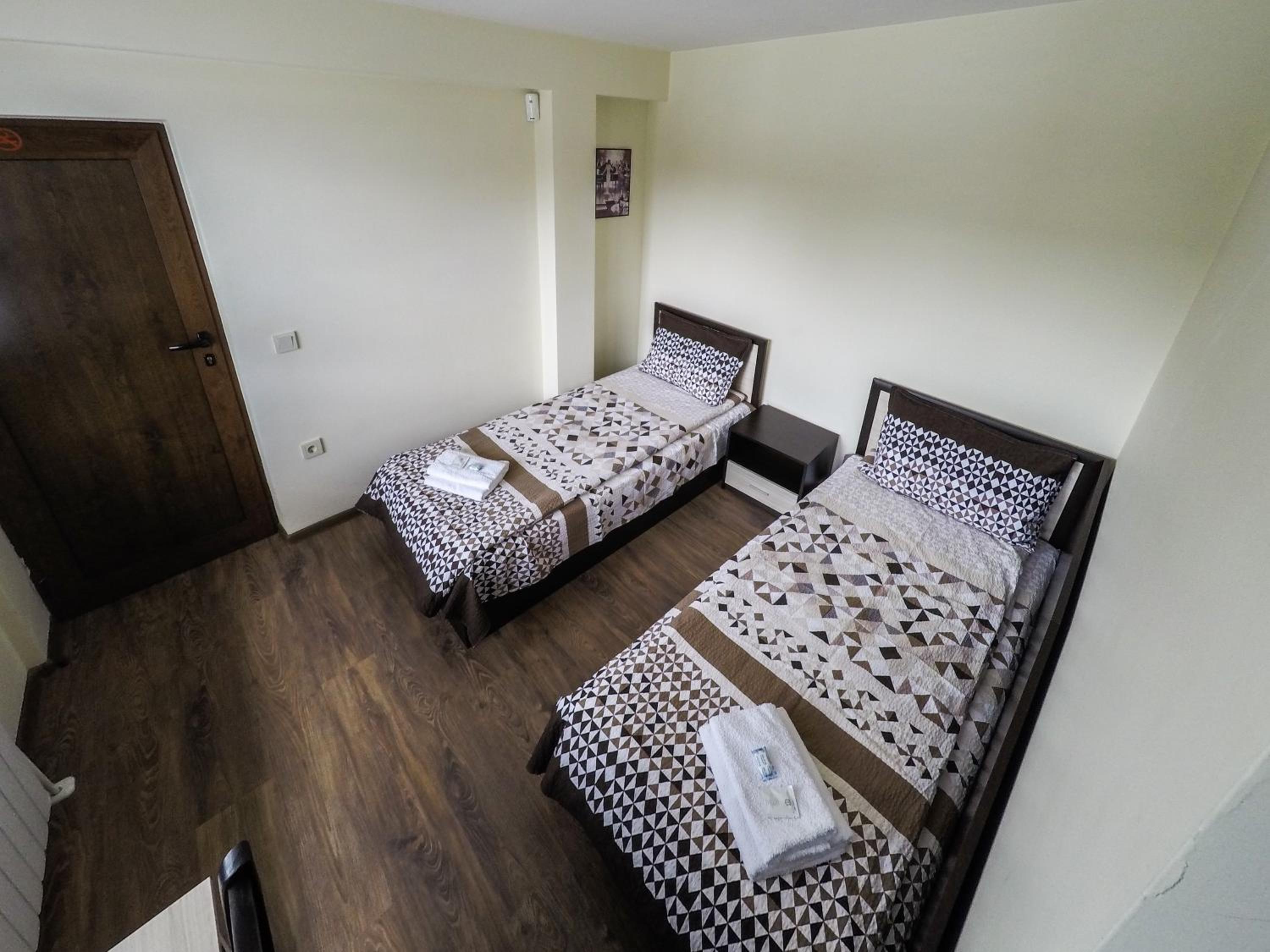 Divna Forest & Lake House