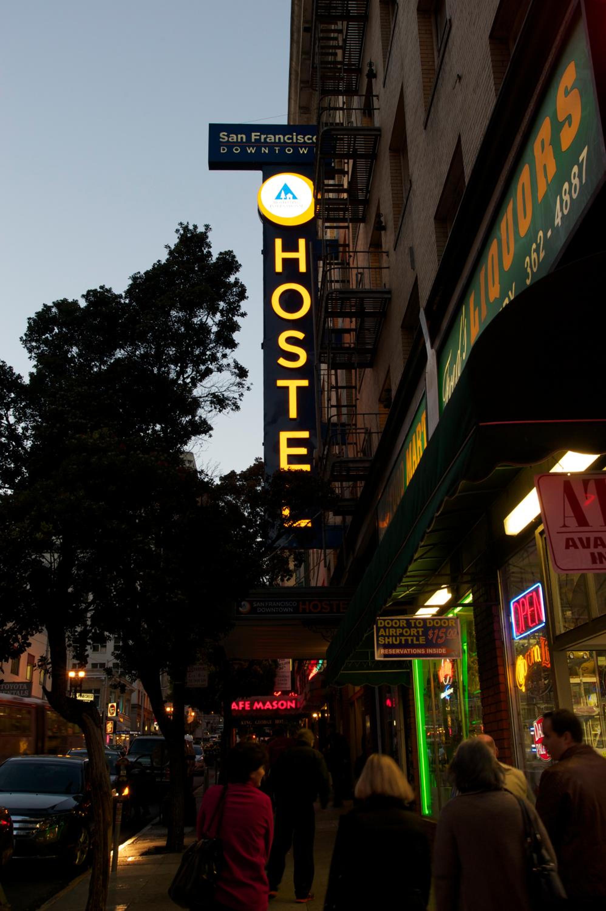 HI San Francisco Downtown Hostel