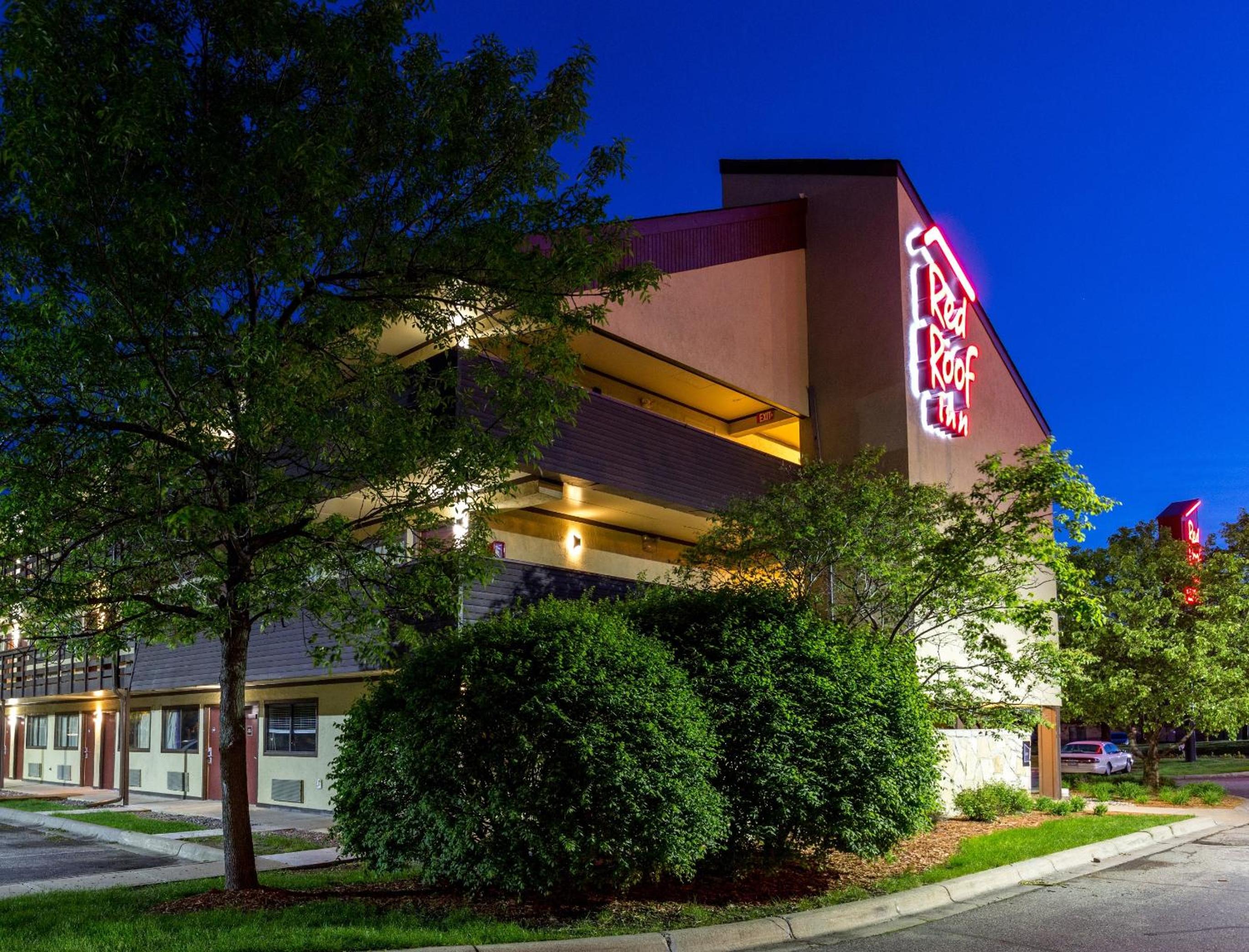 Plymouth Vacations - Red Roof Inn Minneapolis - Plymouth - Wayzata - Property Image 22