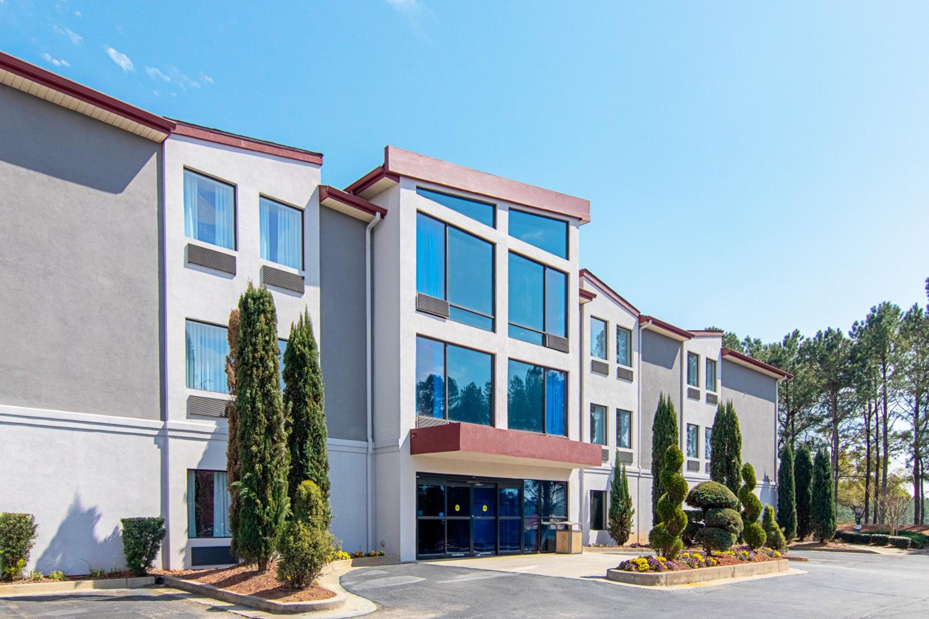 Red Roof Inn Locust Grove view 2