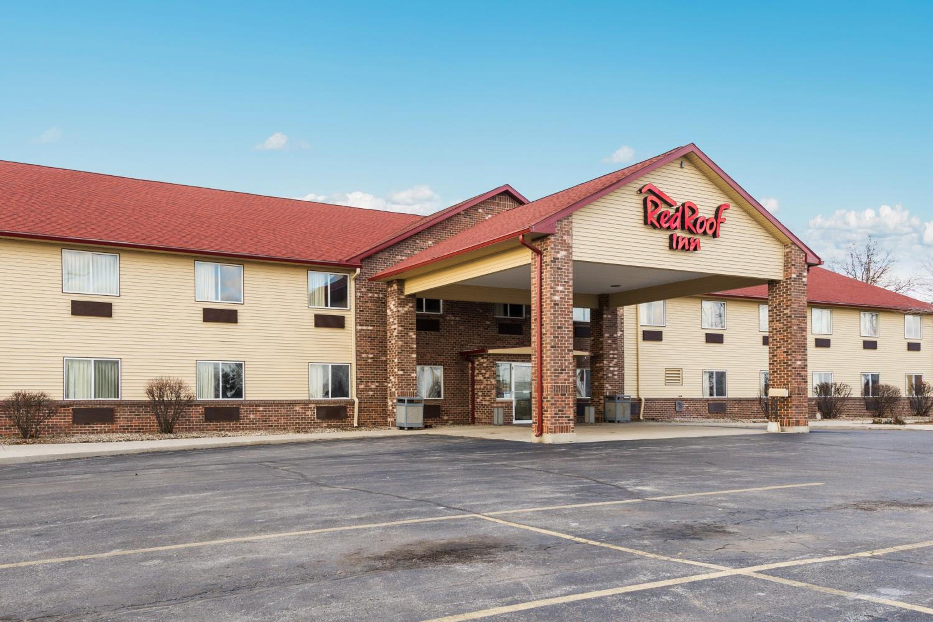 Red Roof Inn Auburn view 2