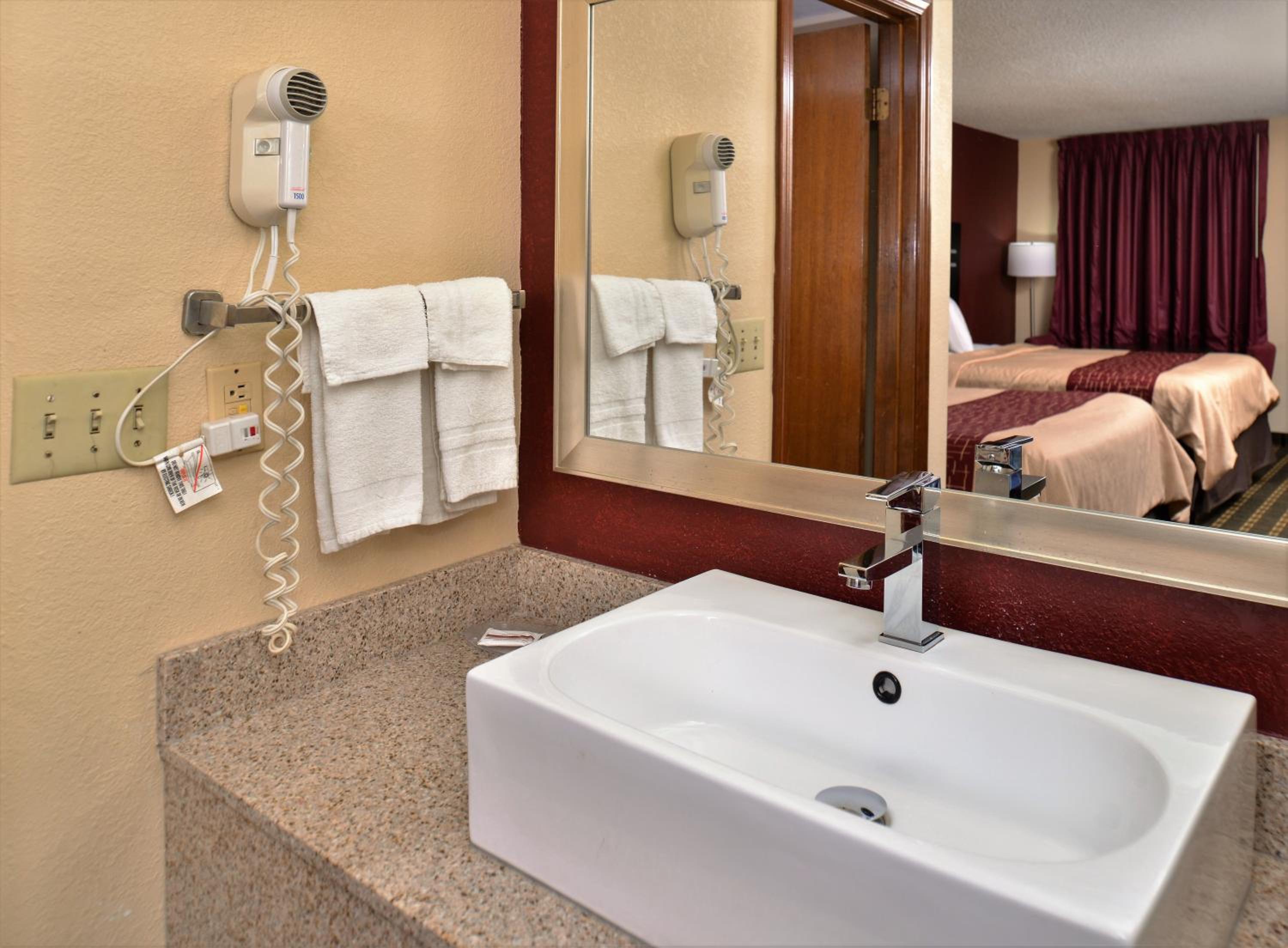 Red Roof Inn Cartersville-Emerson-LakePoint North, 사진 14