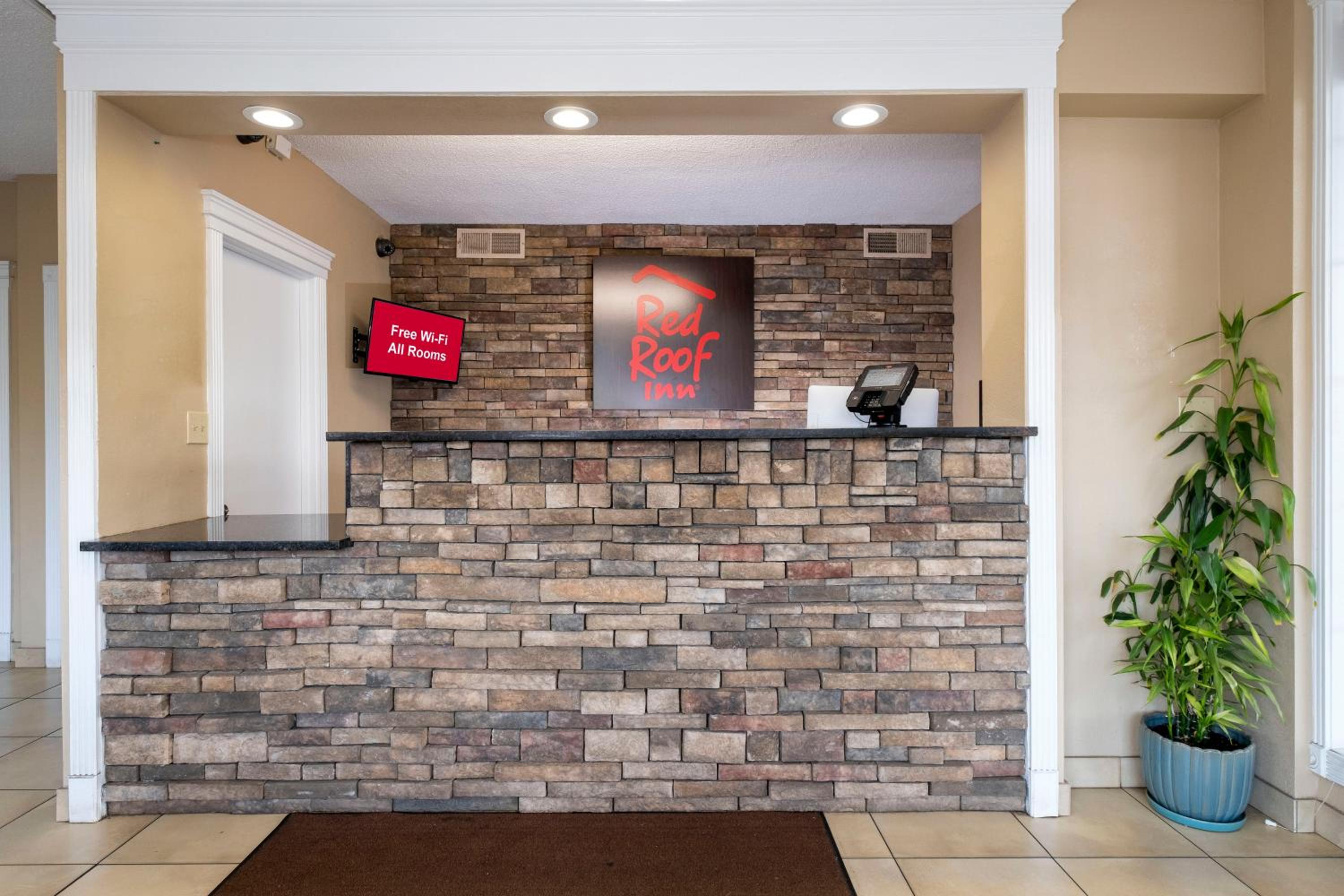 Red Roof Inn Knoxville North - Merchants Drive