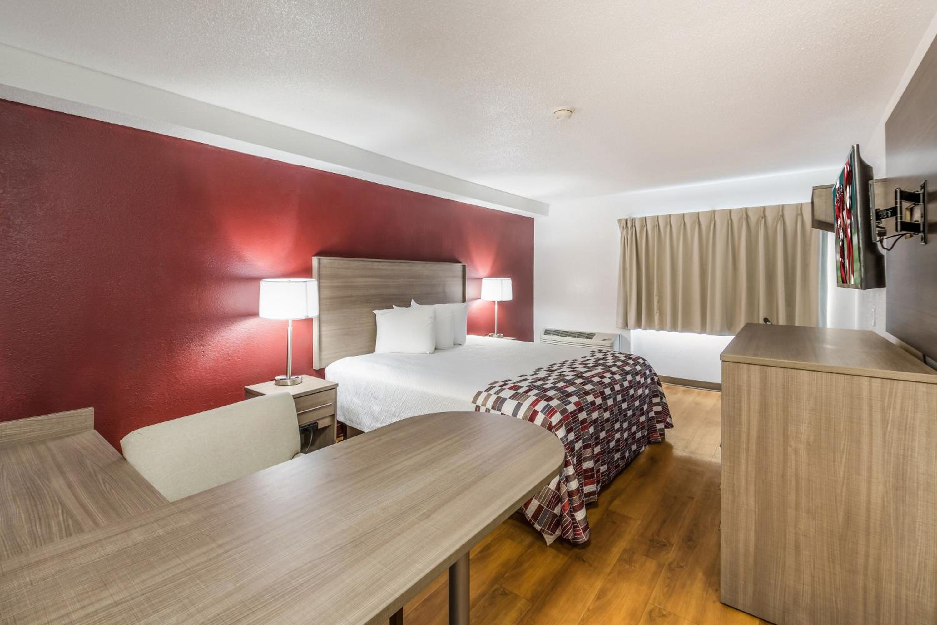 Red Roof Inn Rochester - Airport