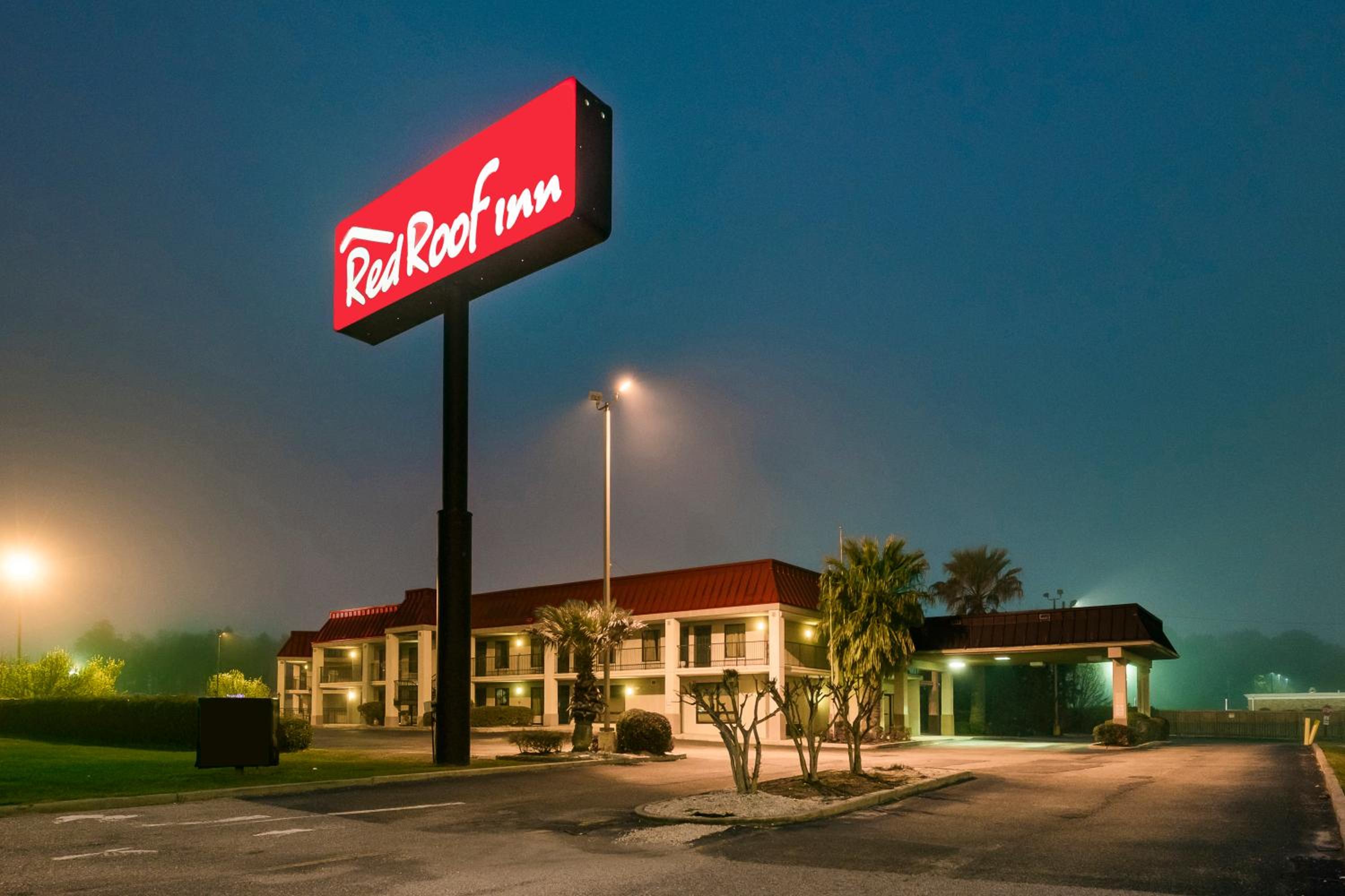 Red Roof Inn Mobile North – Saraland view 3