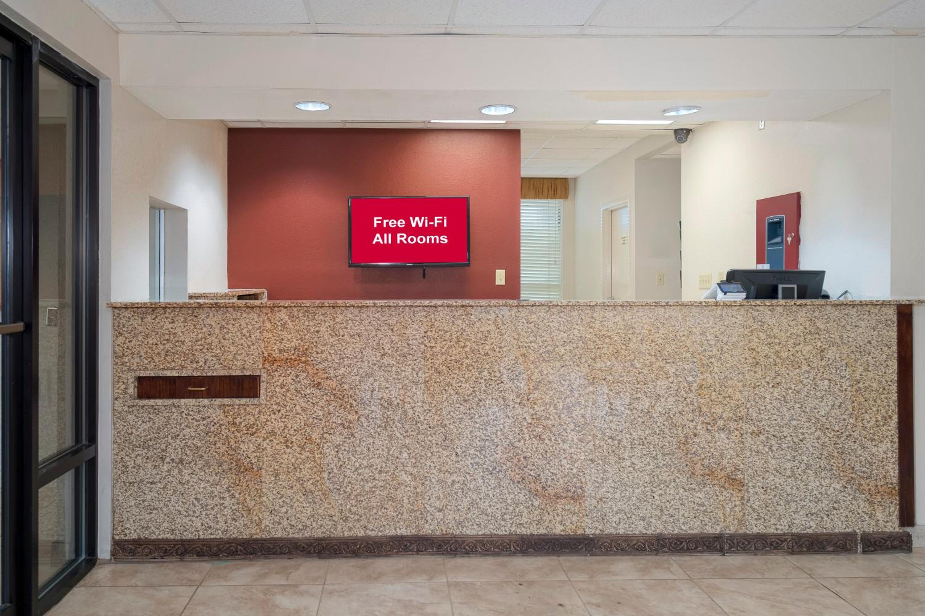 Red Roof Inn Mobile North – Saraland view 5