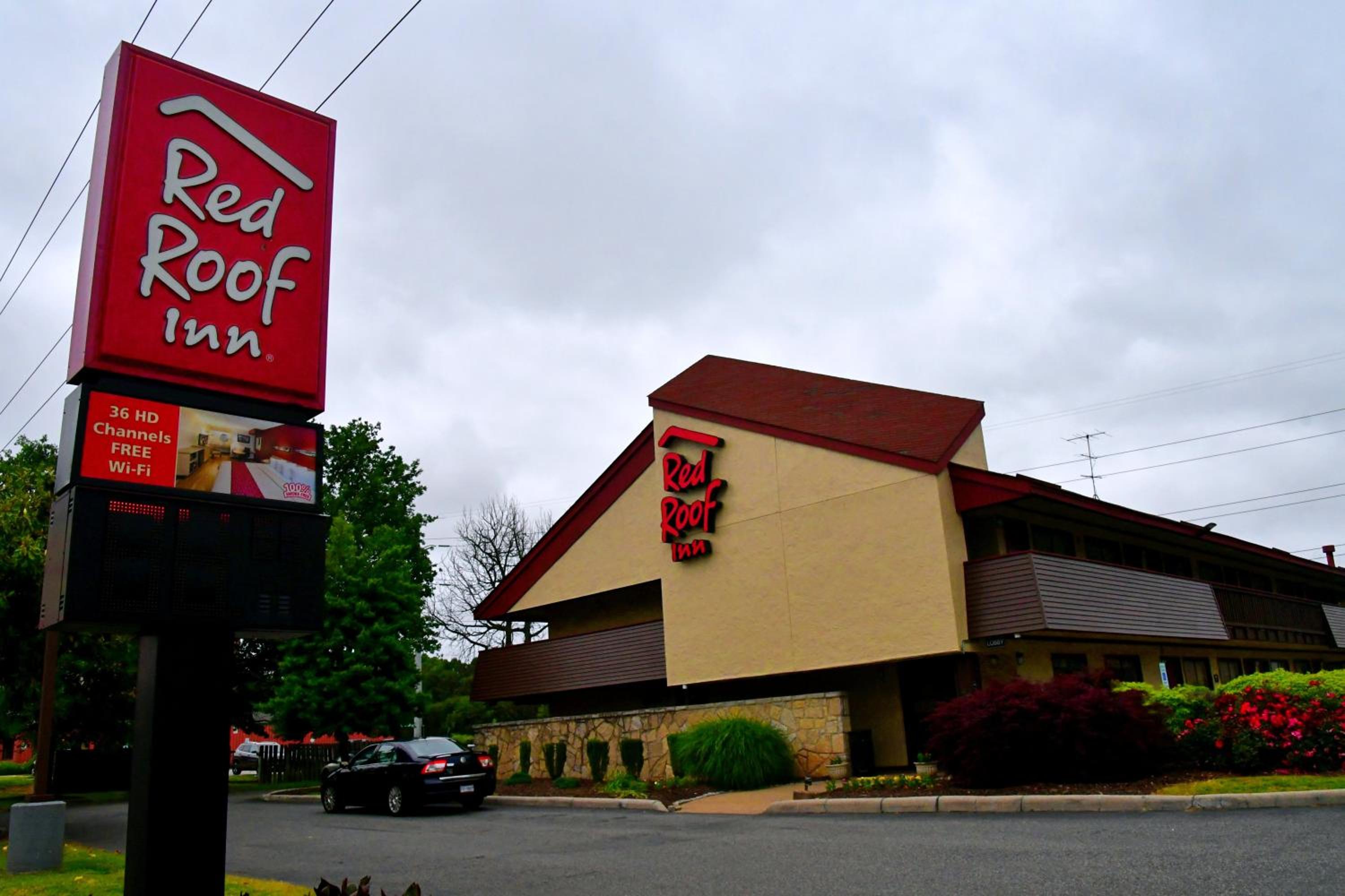 Red Roof Inn Richmond South view 3