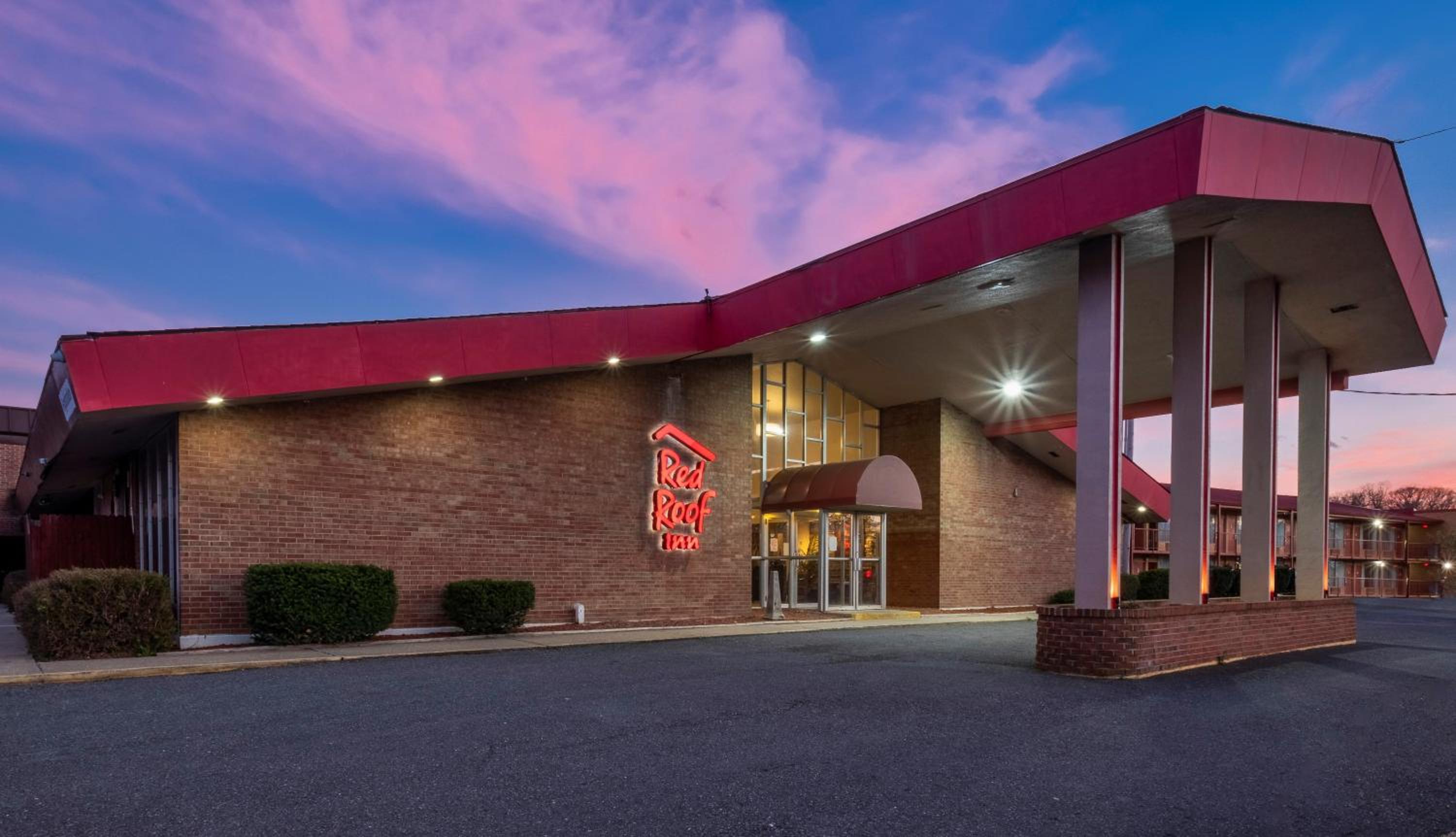 Red Roof Inn Marion, VA view 4