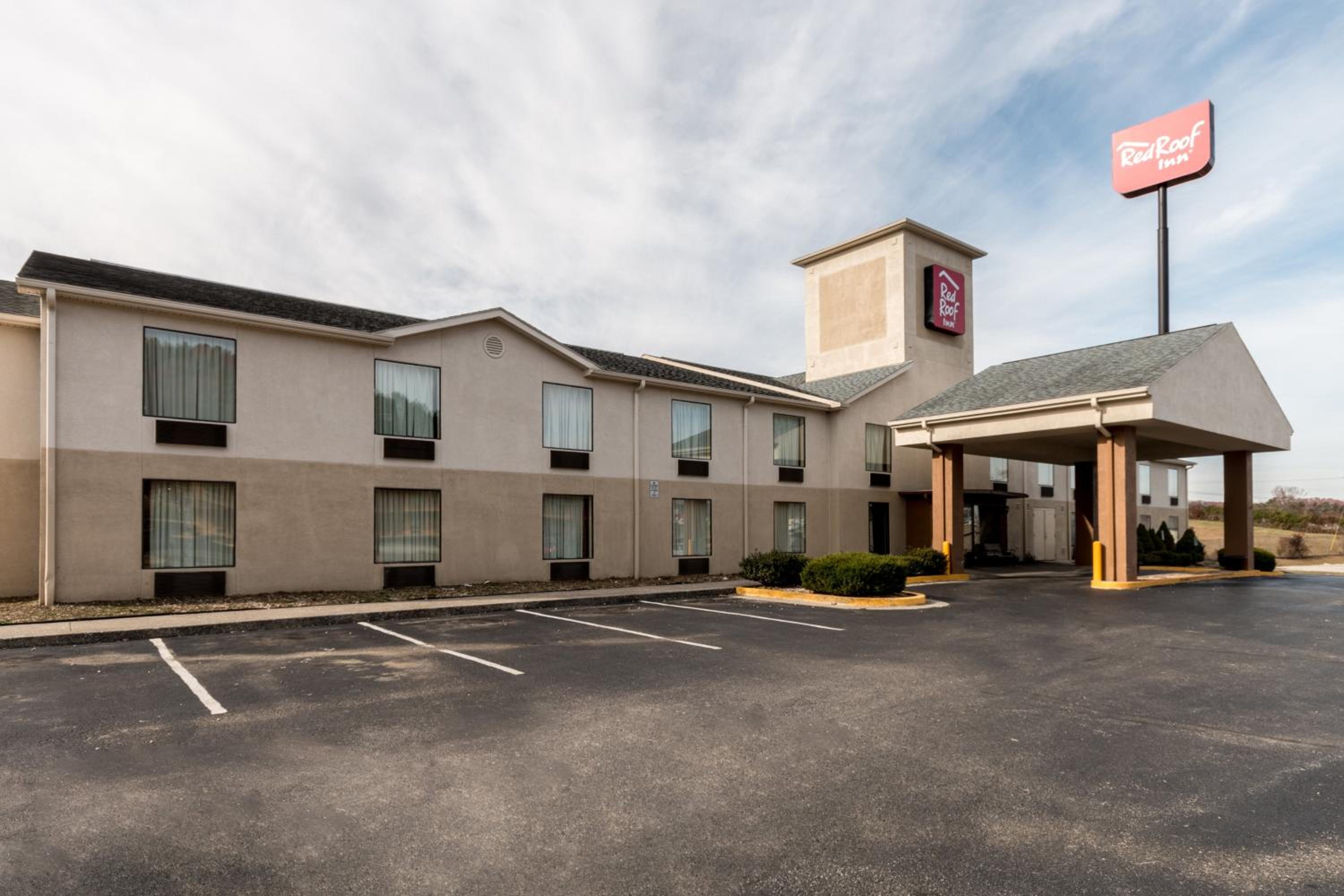 Red Roof Inn Morehead view 3