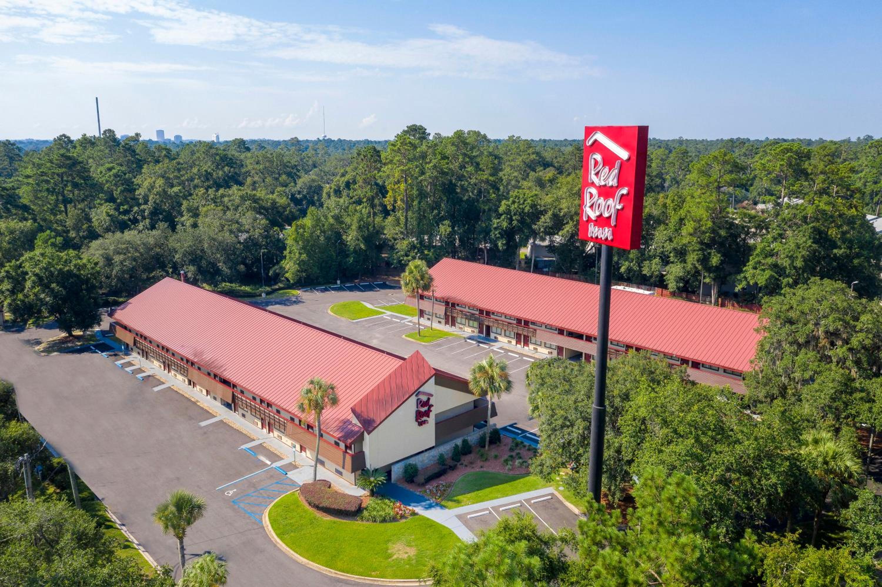 Red Roof Inn Tallahassee - University view 4