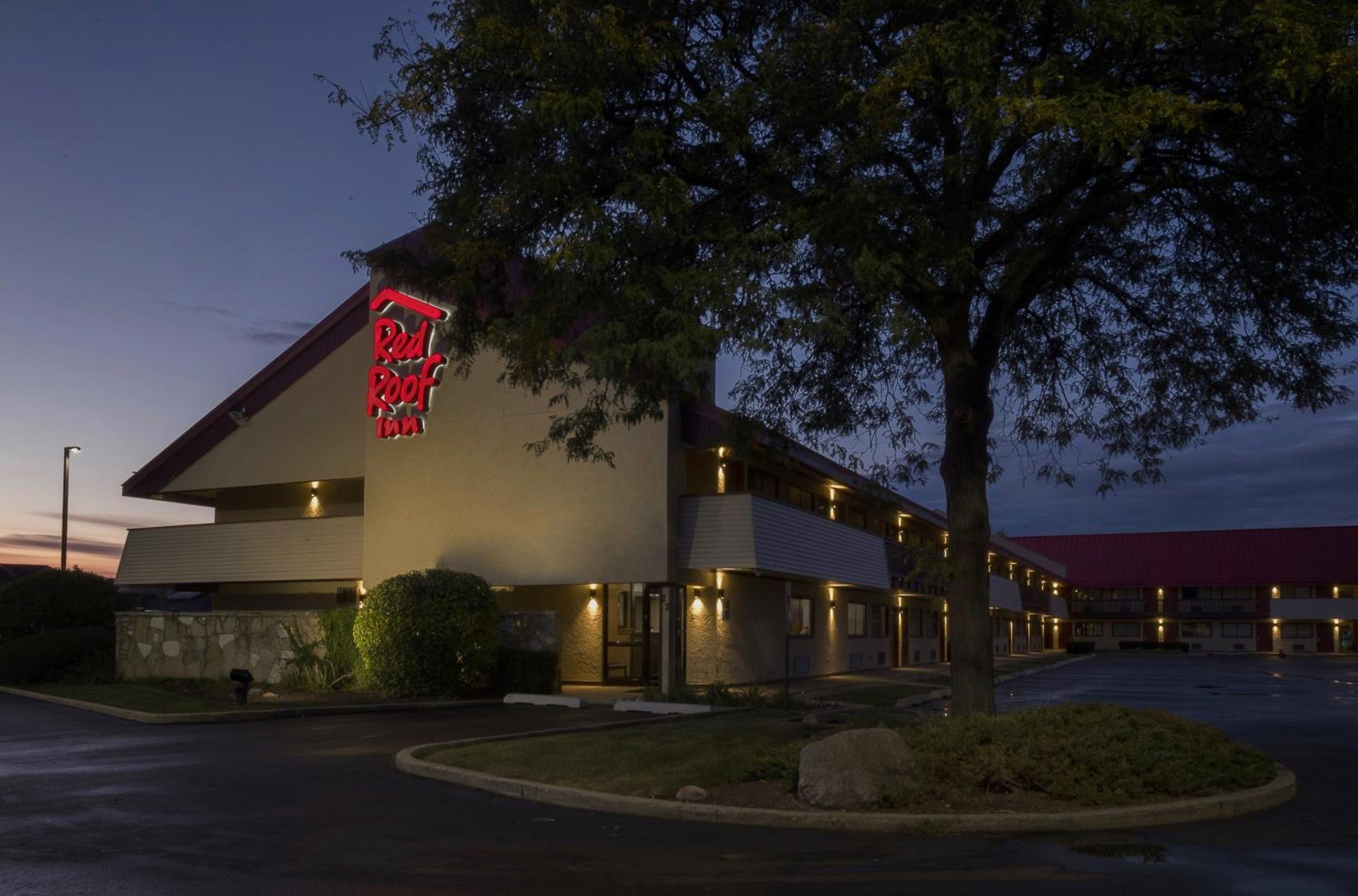Red Roof Inn Chicago-OHare Airport Arlington Hts view 5