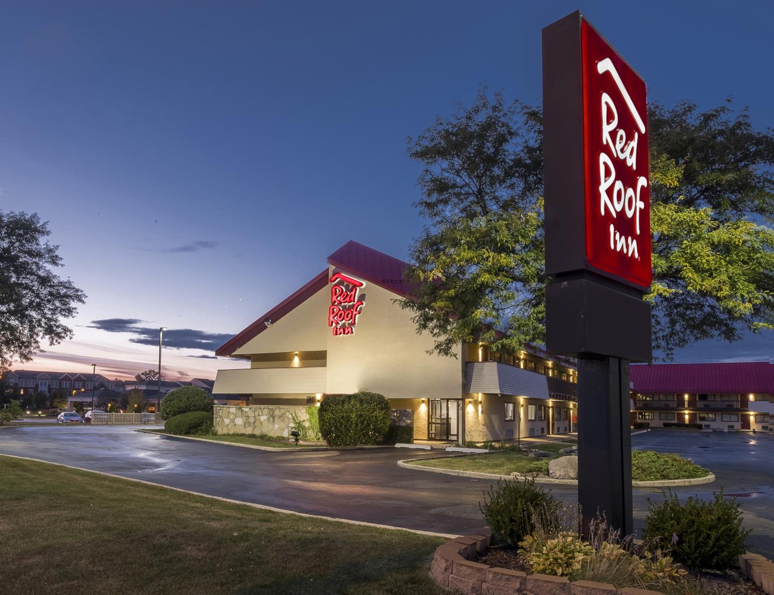 Red Roof Inn Chicago-OHare Airport Arlington Hts view 3