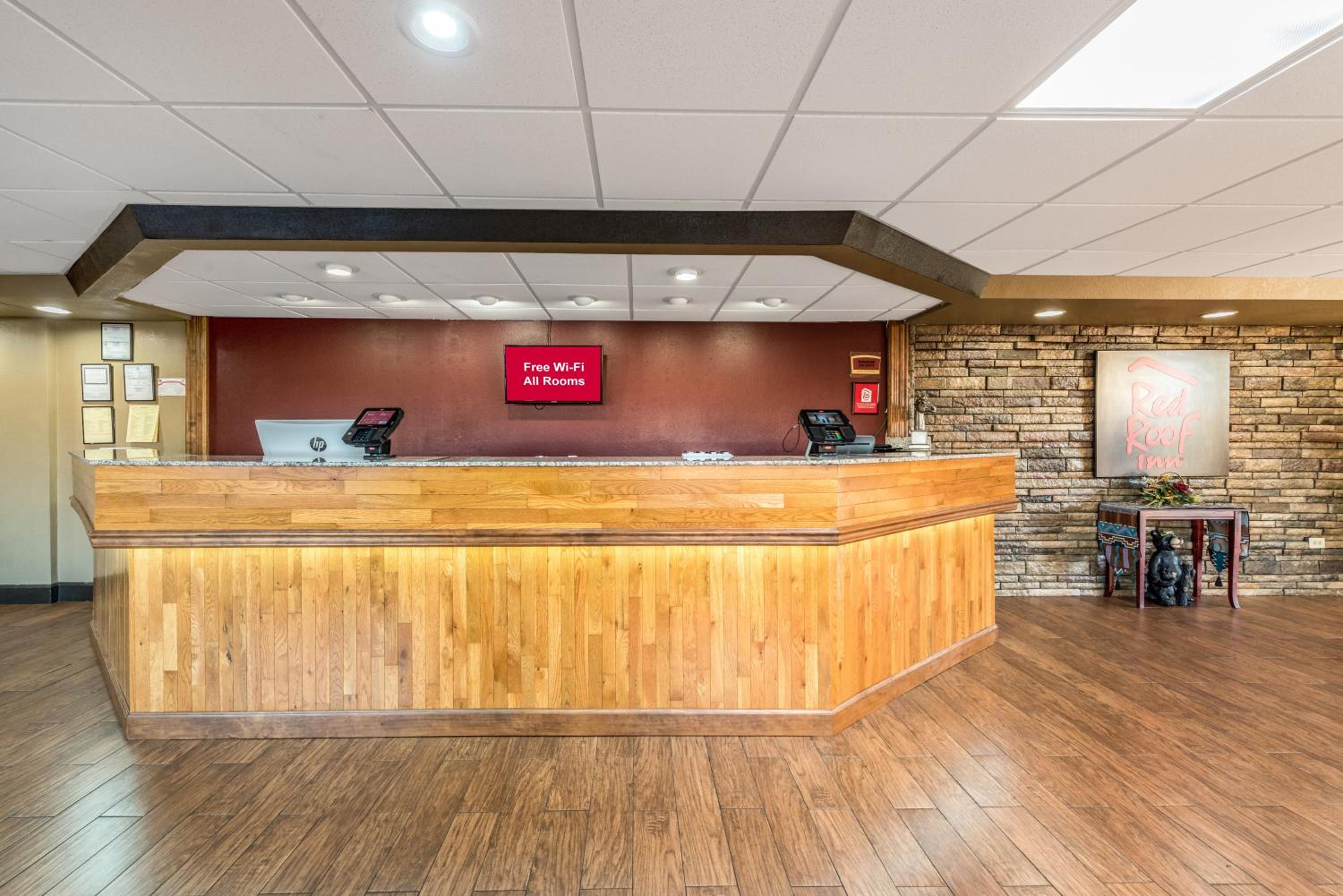 Red Roof Inn & Suites Pigeon Forge Parkway, 写真 8