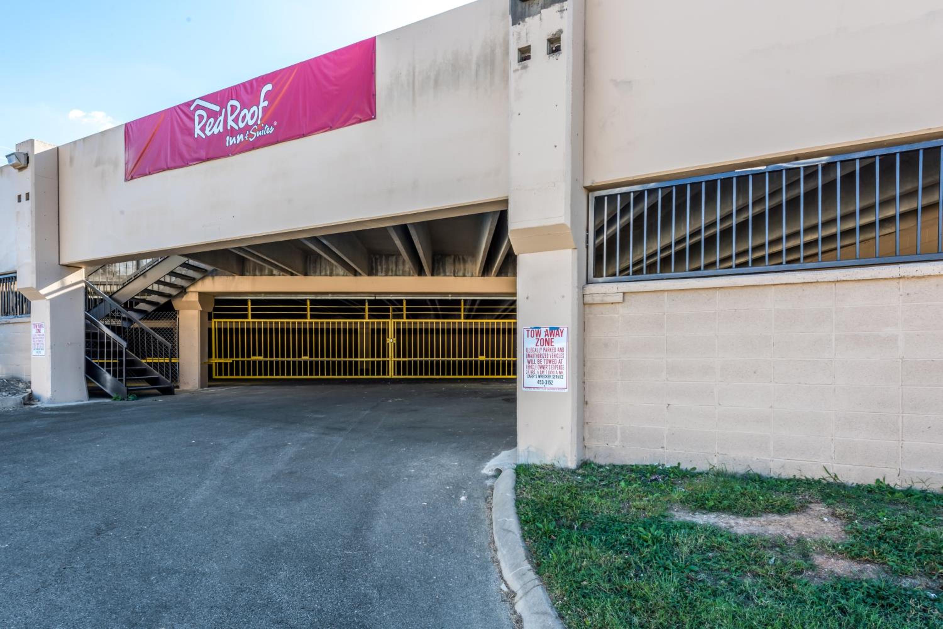 Red Roof Inn & Suites Pigeon Forge Parkway, 写真 37