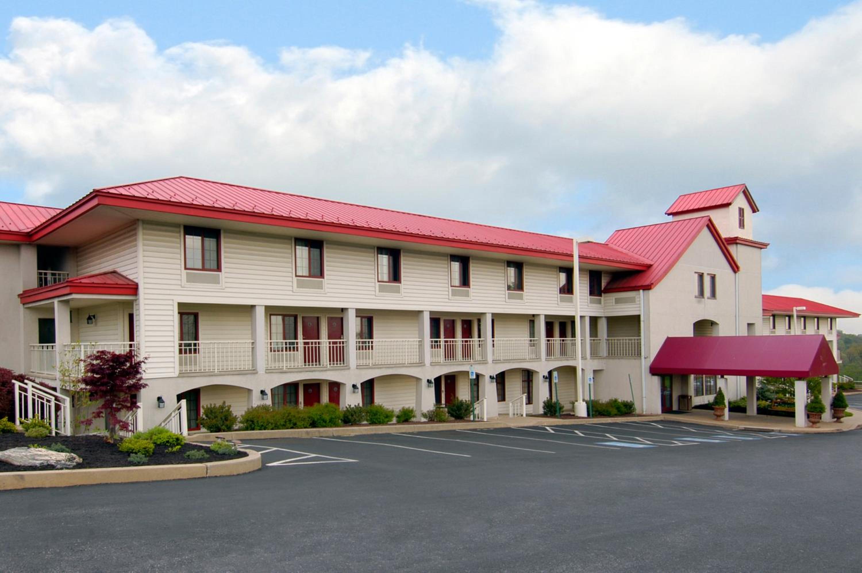 Hotel Red Roof Inn Lancaster - Image 1