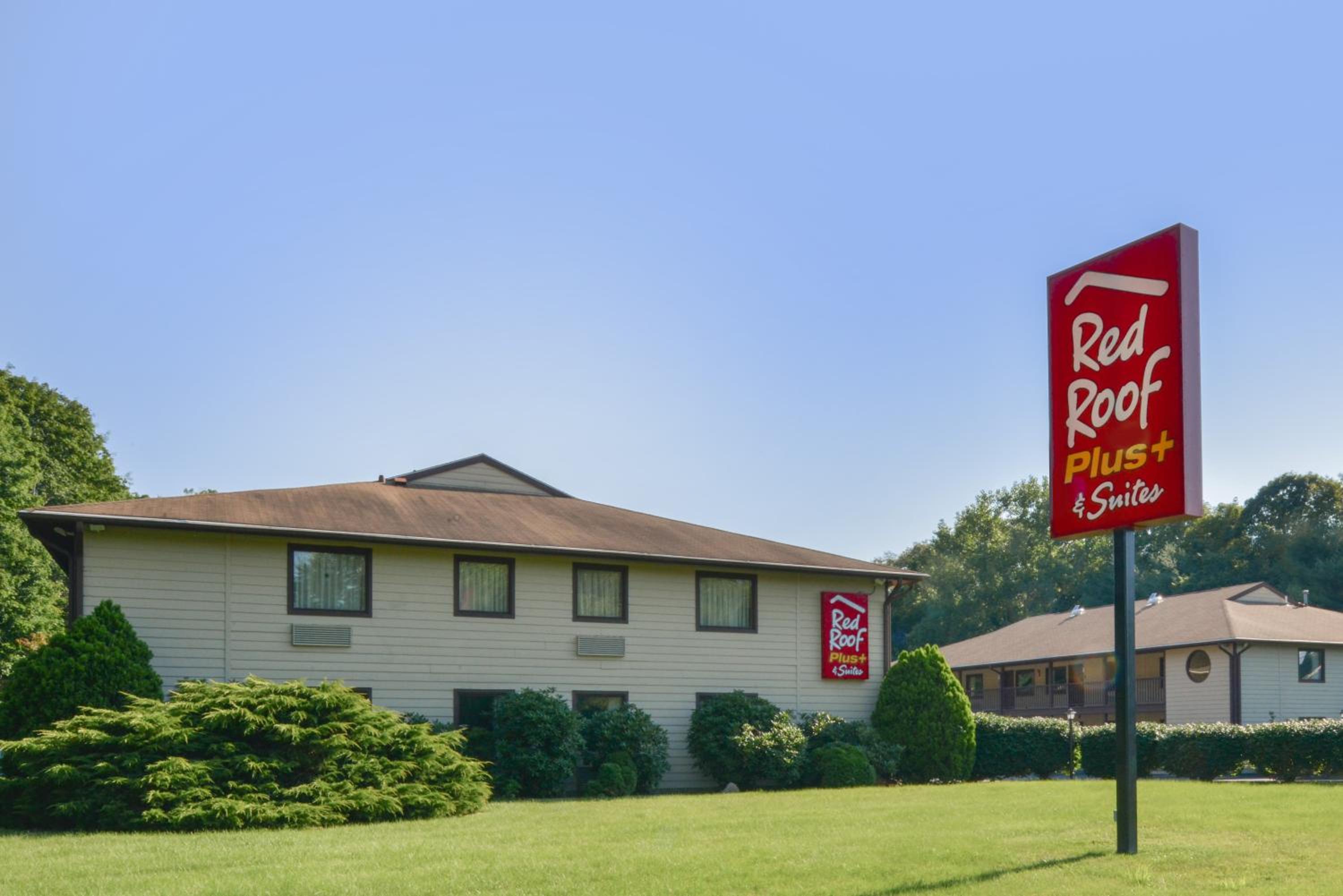 Red Roof Inn PLUS Suites Guilford - Property Image 1