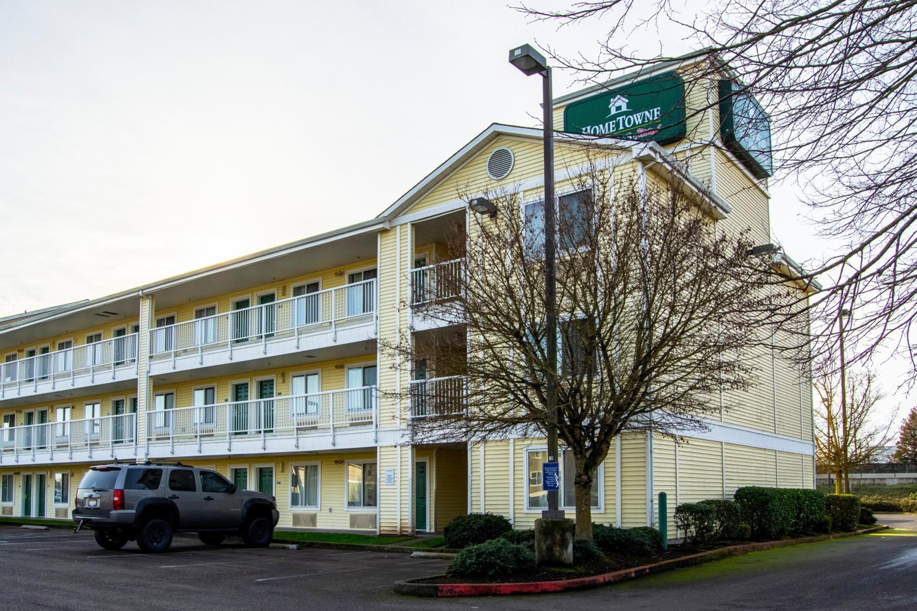 Albany Vacations - HomeTowne Studios by Red Roof Salem, OR - Property Image 1