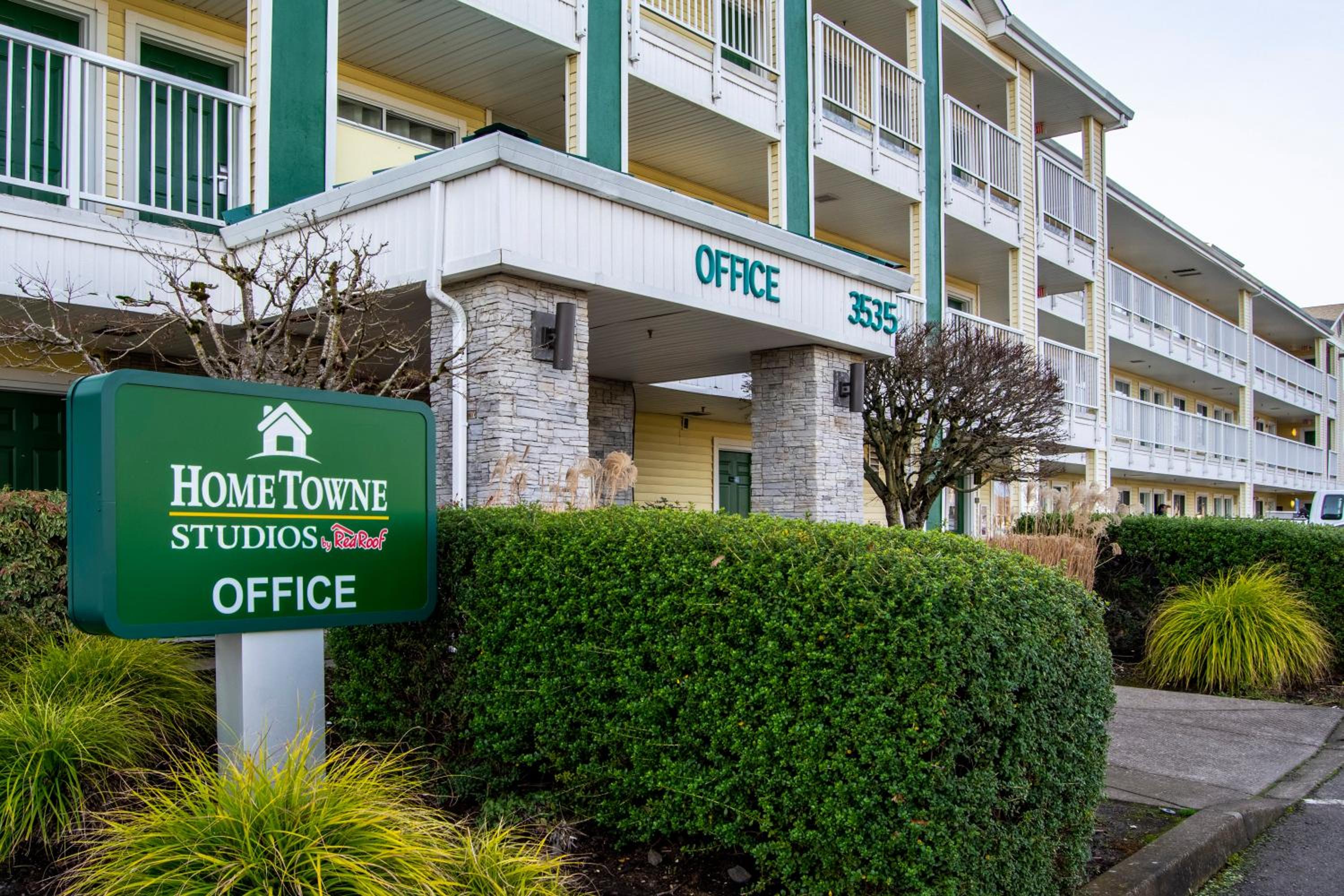 Albany Vacations - HomeTowne Studios by Red Roof Salem, OR - Property Image 3