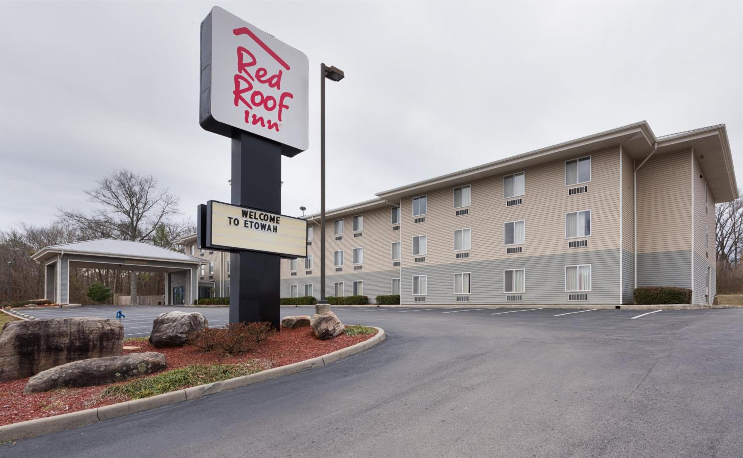 Red Roof Inn Etowah – Athens, TN view 3