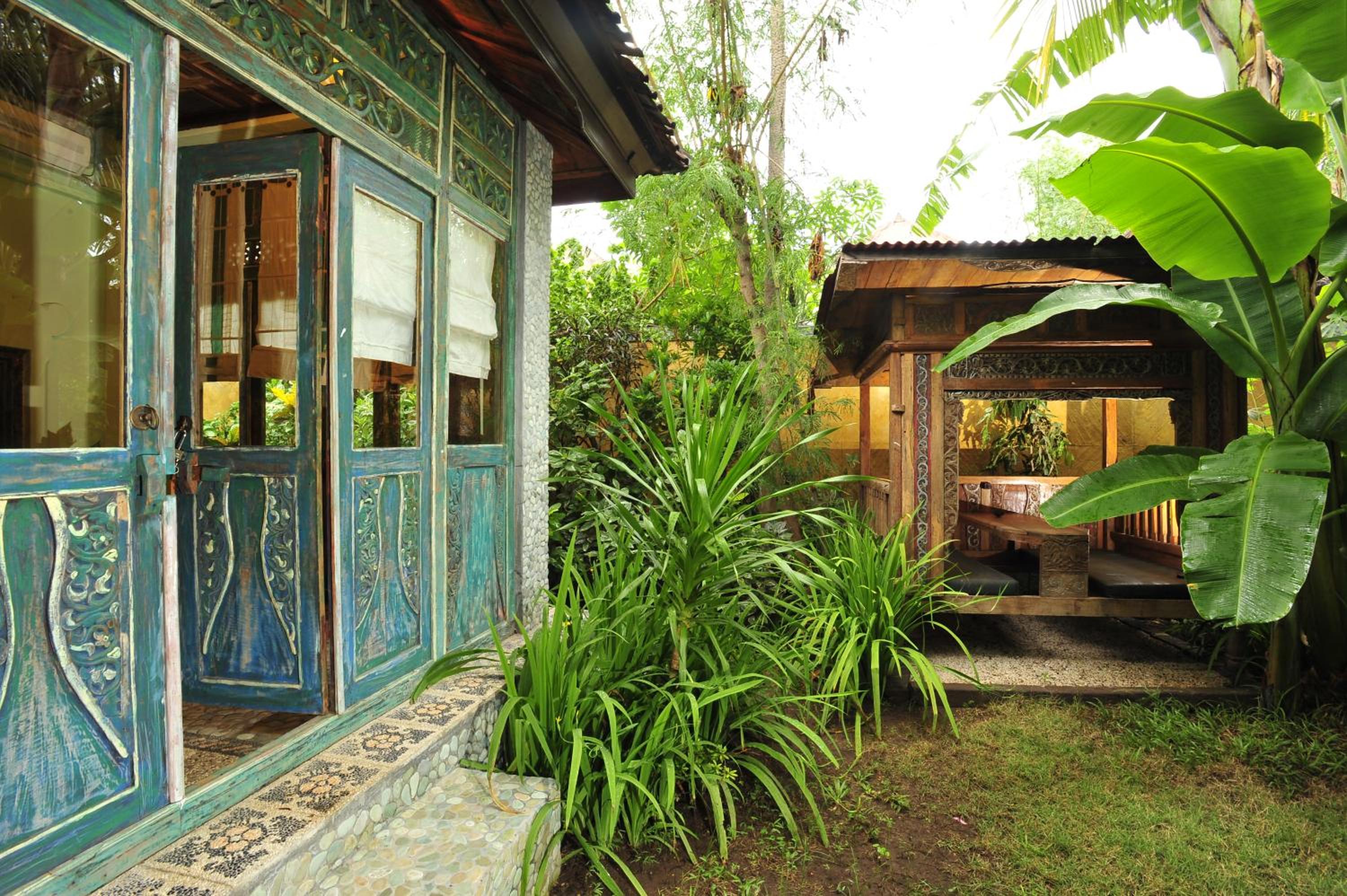 Hotel Pondok Sari Beach & SPA Resort