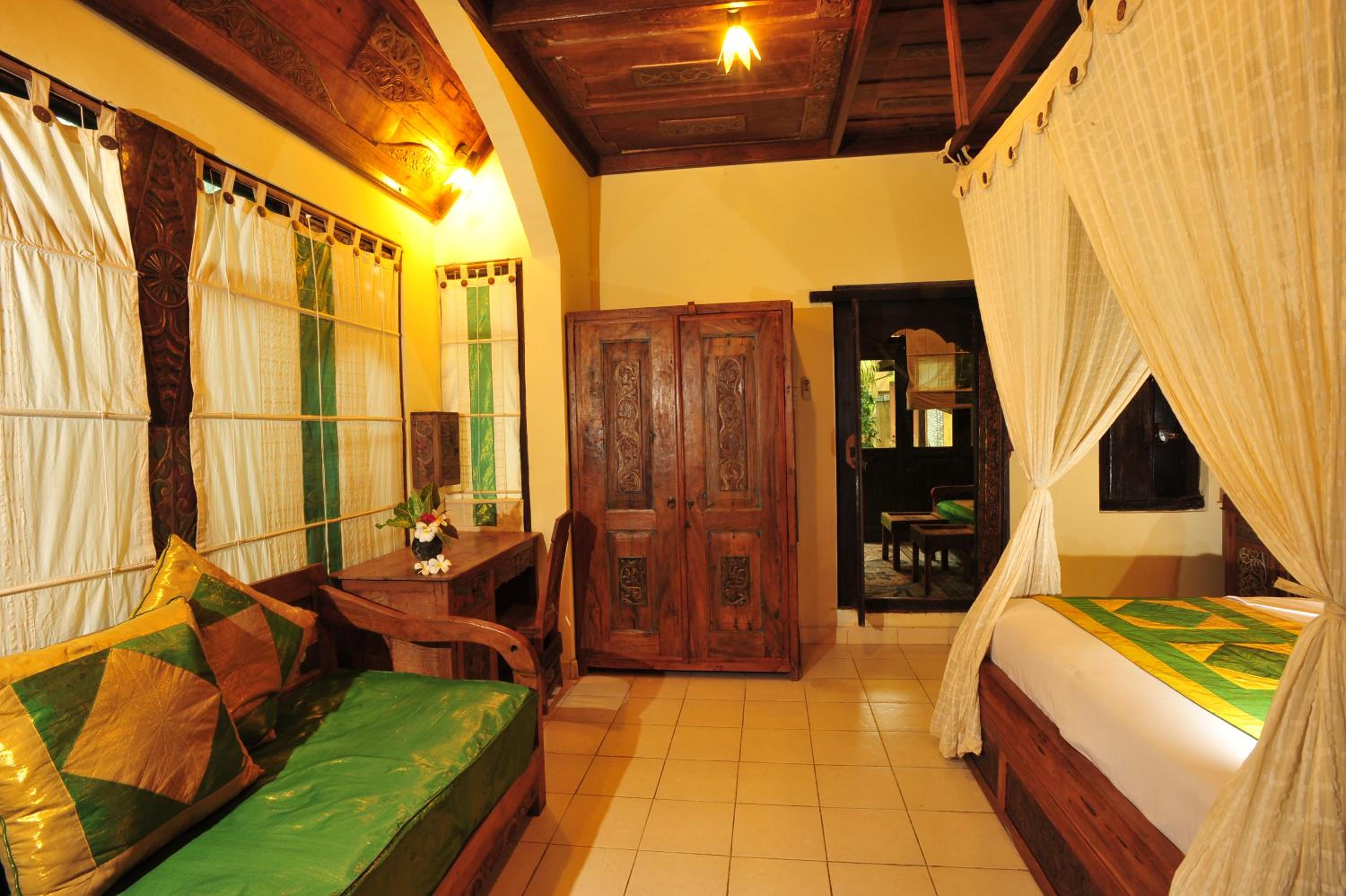 Hotel Pondok Sari Beach & SPA Resort