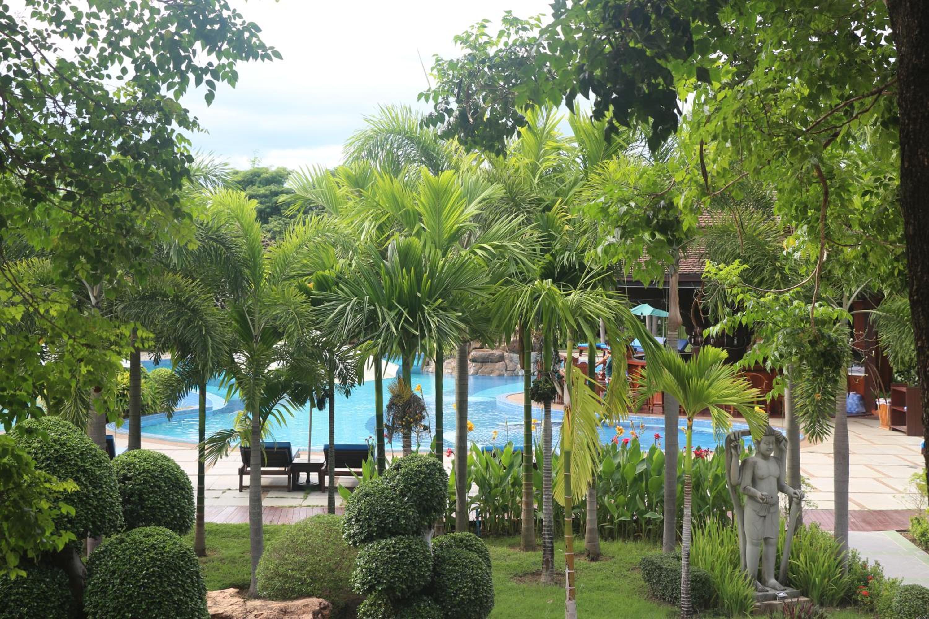 Try Palace Resort Kep