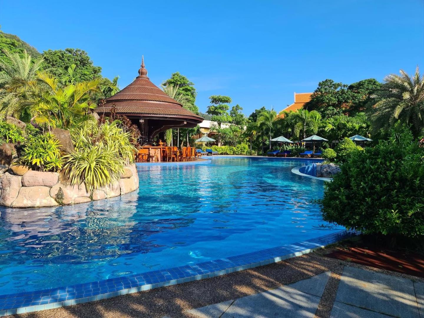 Try Palace Resort Kep