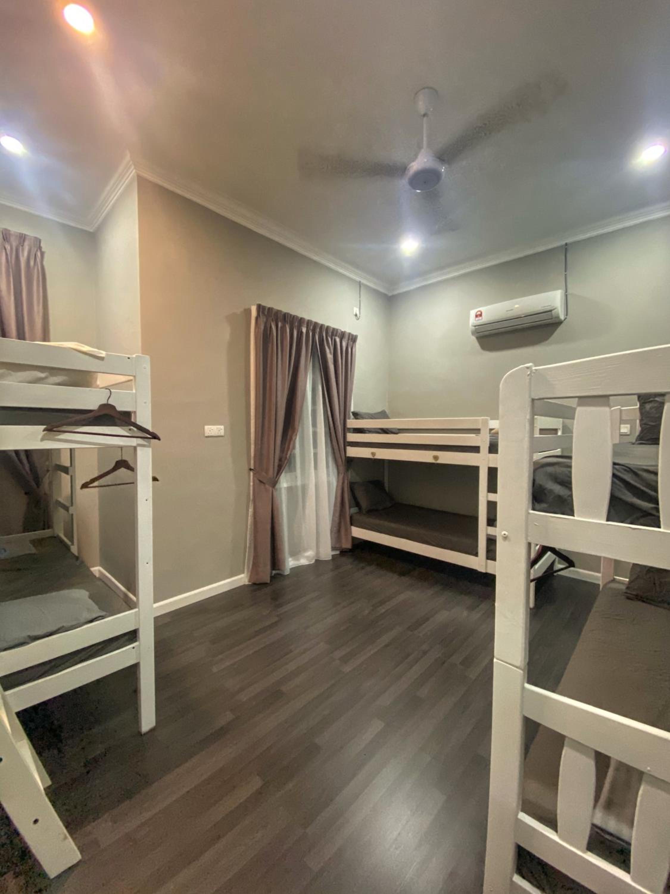 Shafickza Guesthouse photo 6