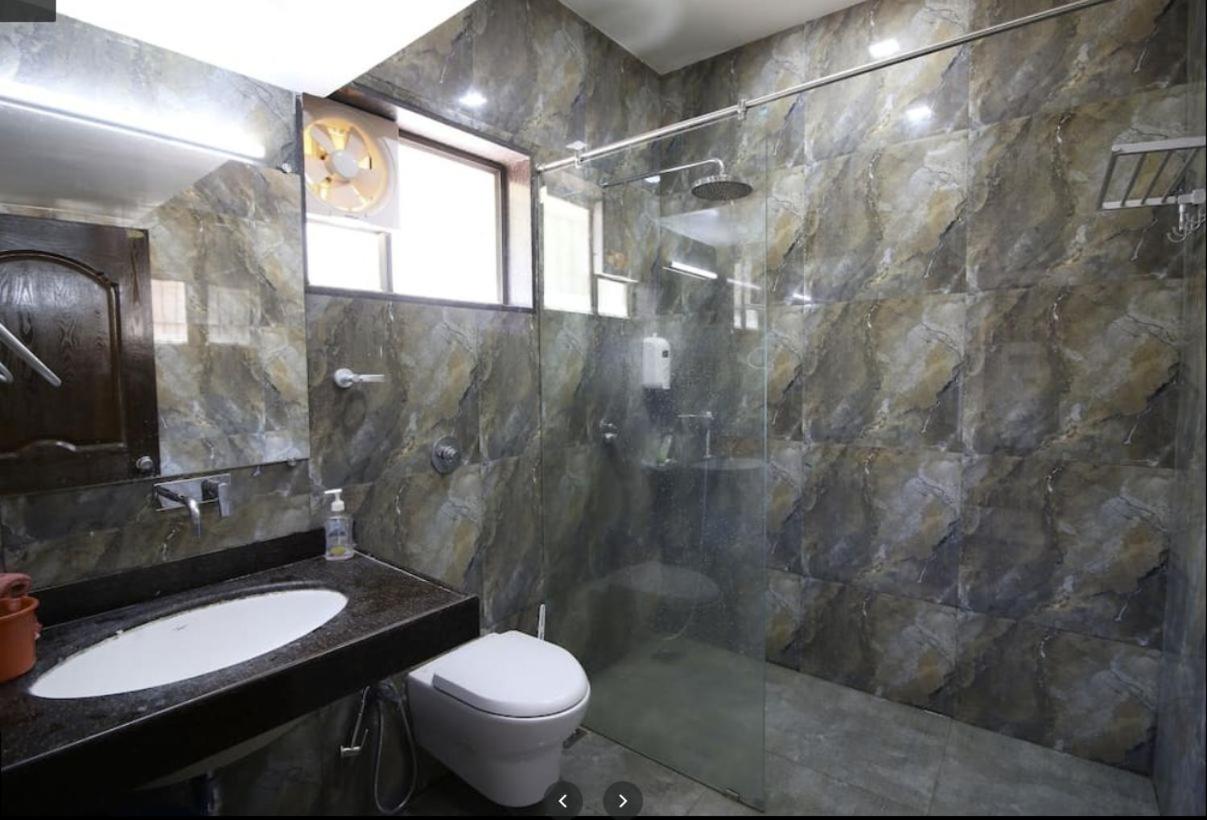 Private pool Bungalow in Nashik view 3
