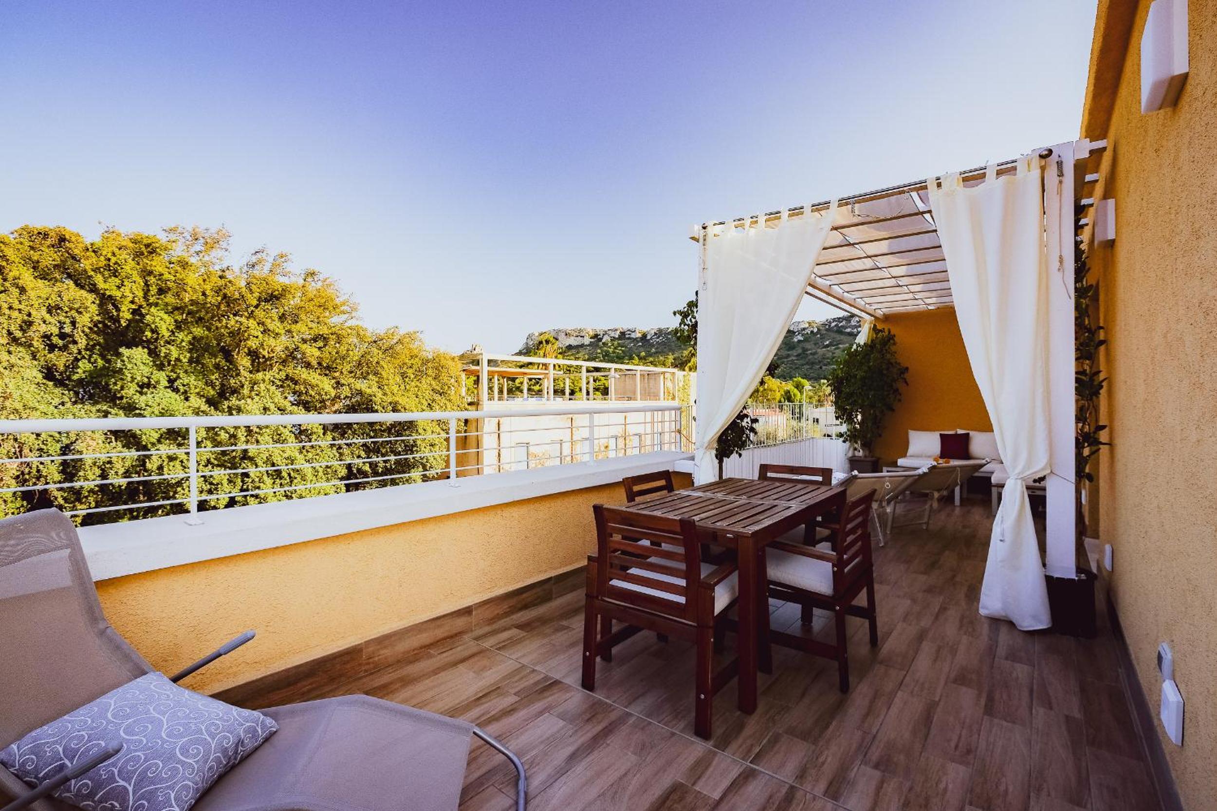 balance & terrace
