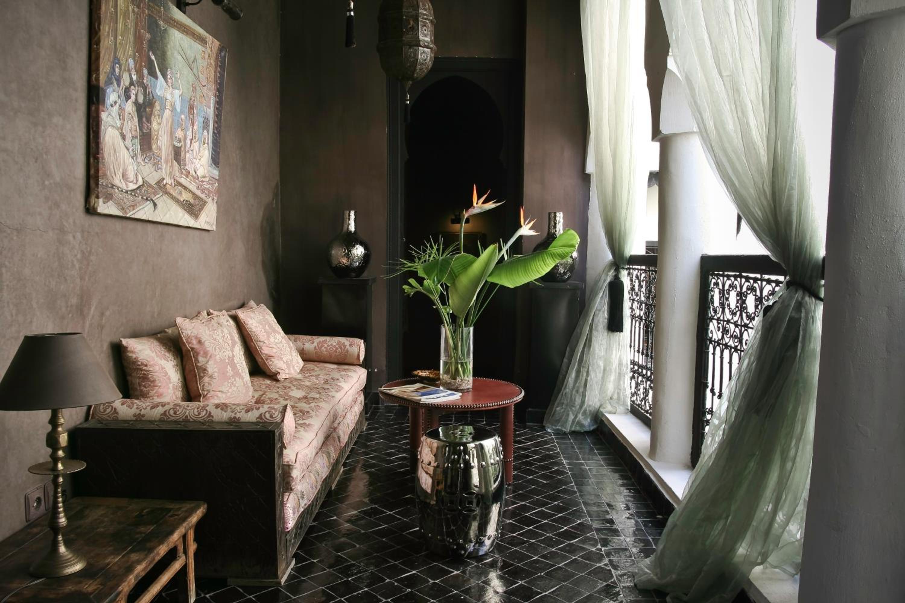 lounge