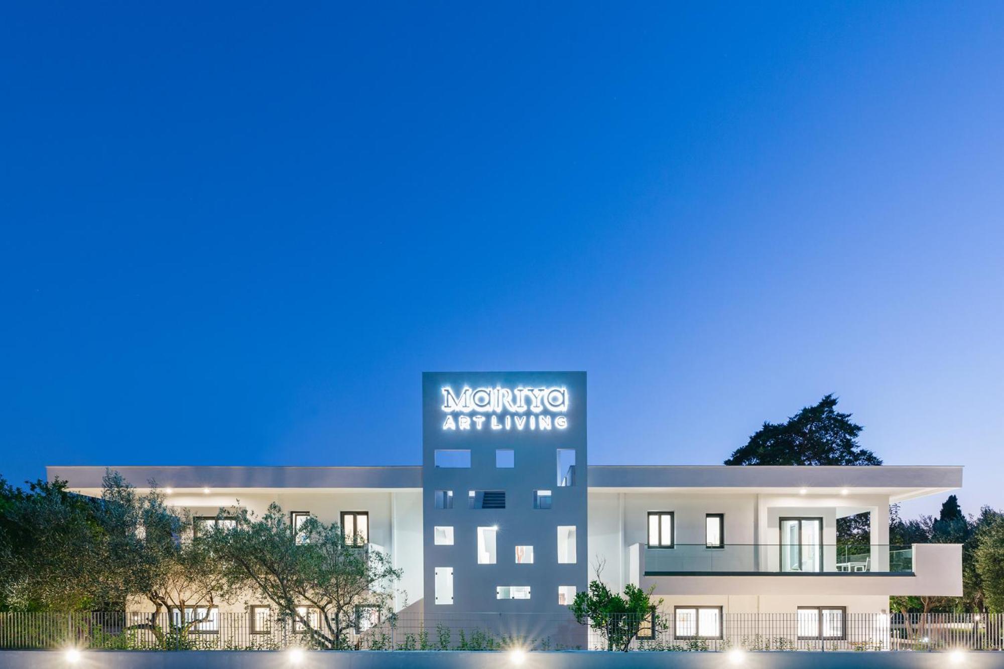 Hotel Mariya Art Living - Image 1