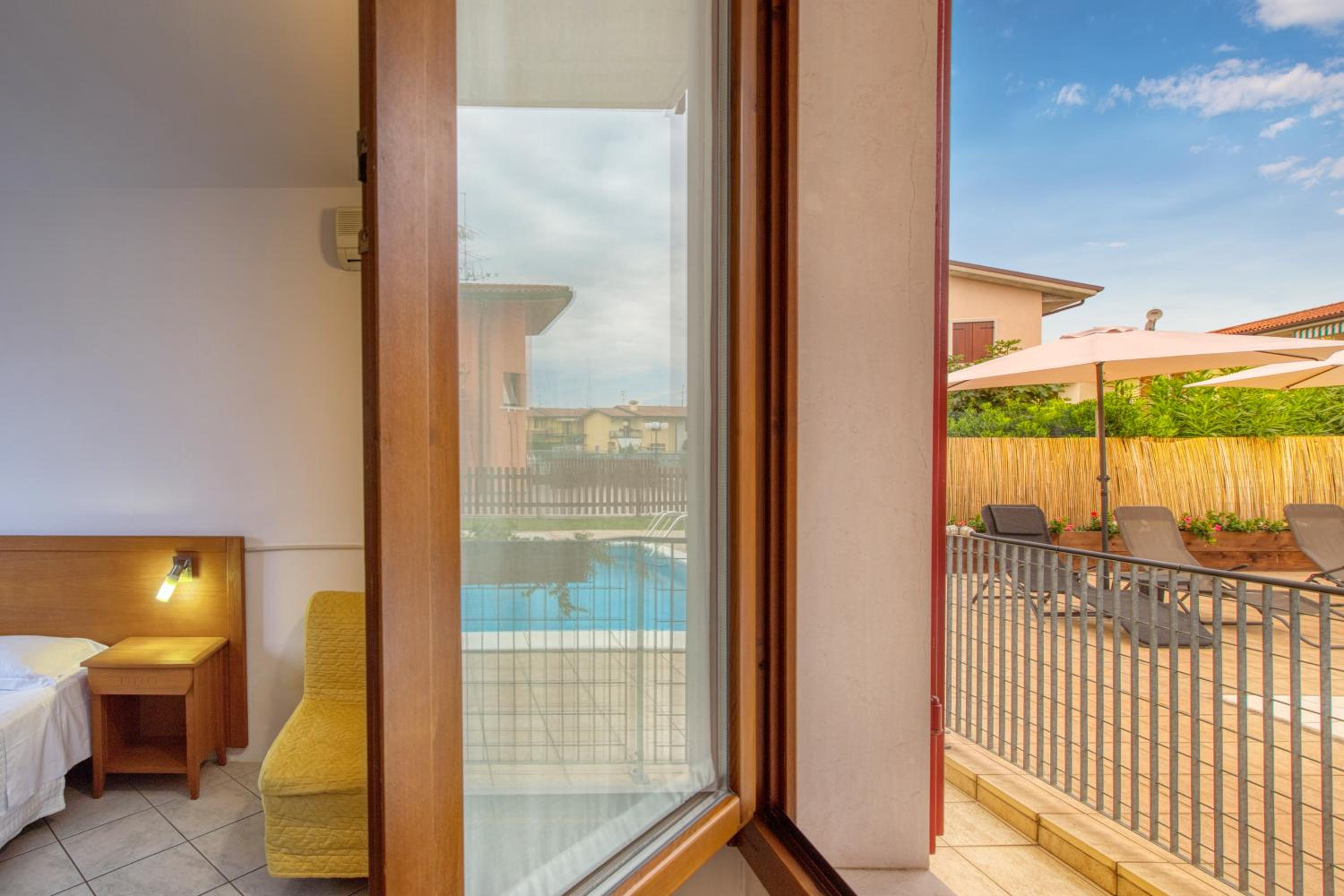 Hotel Villa Camporosso-Parchi , Terme di Cola' view 4