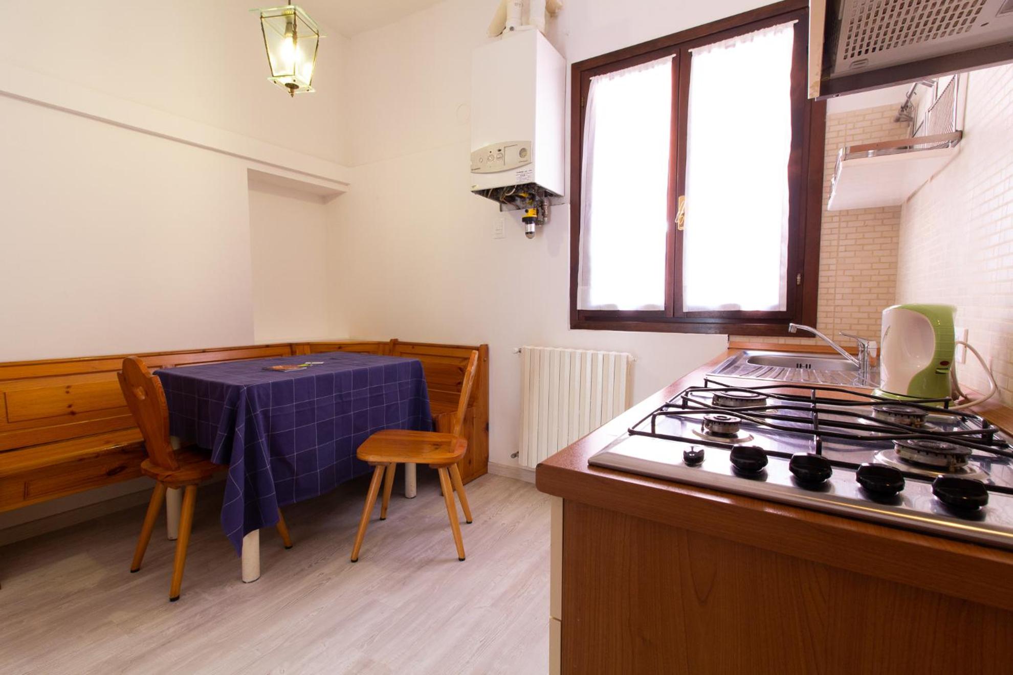 Veneziacentopercento Apartments & Rooms