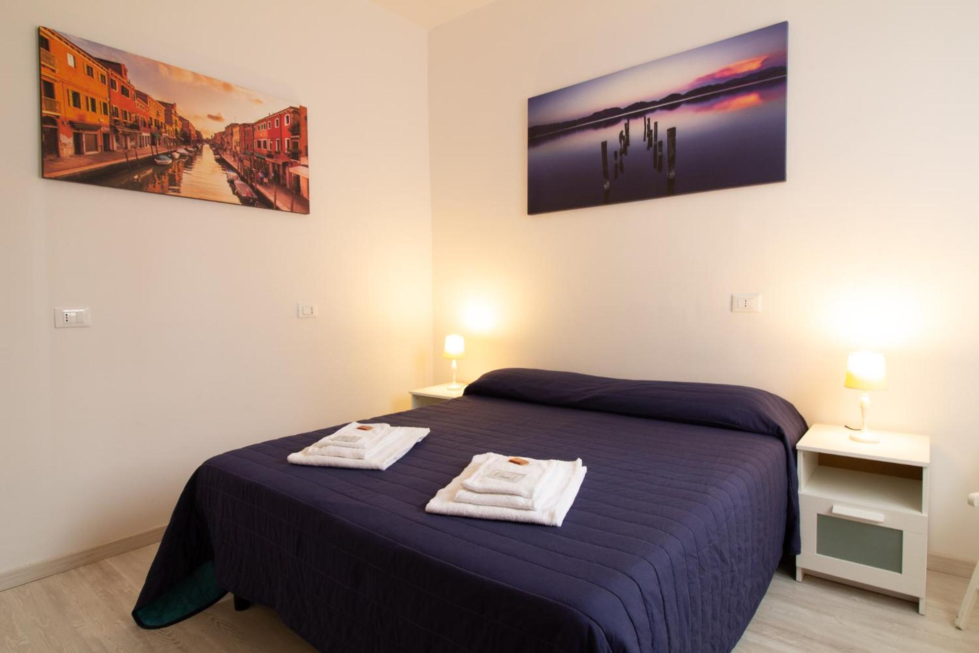 Veneziacentopercento Apartments & Rooms