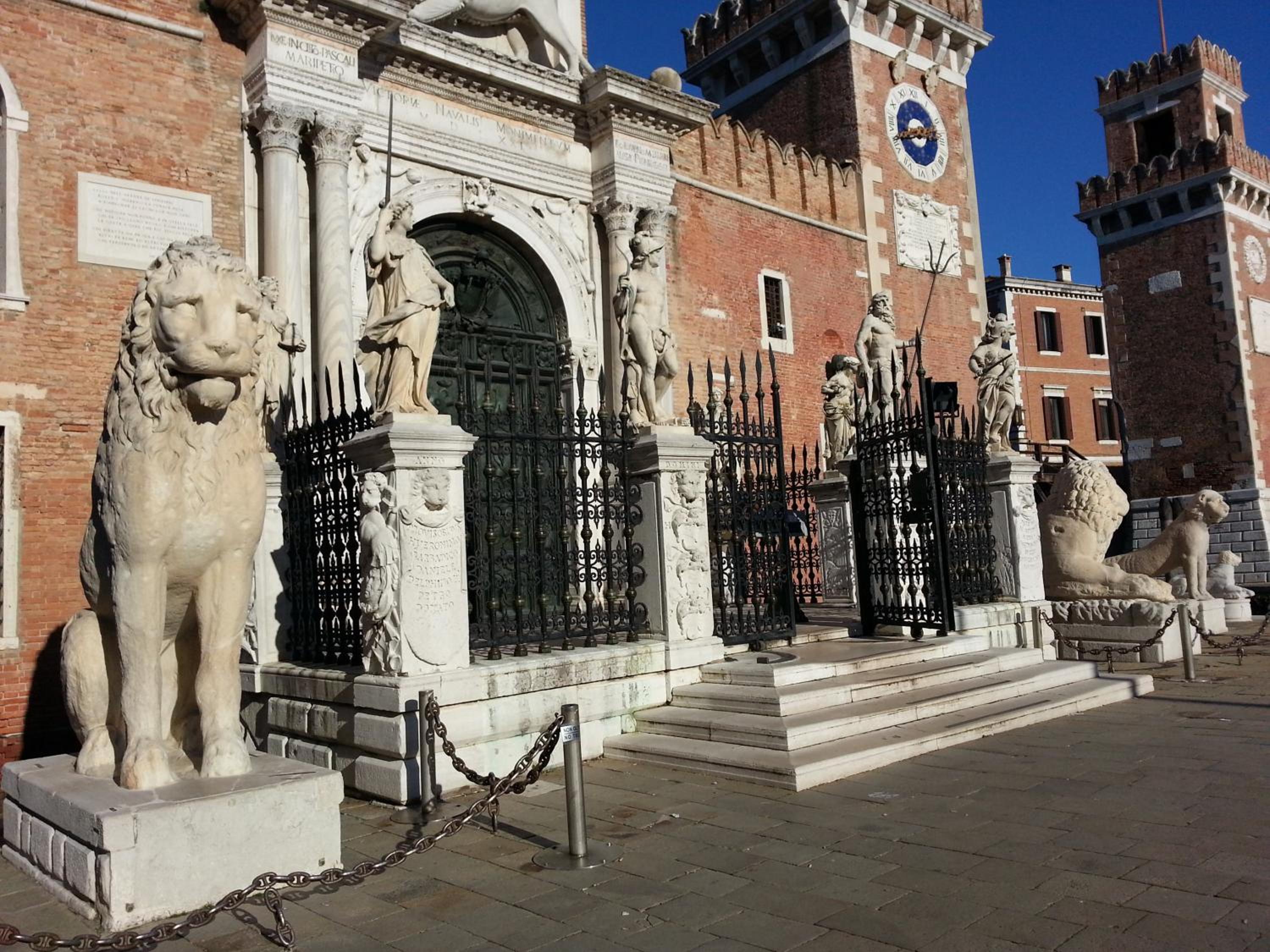 Veneziacentopercento Apartments & Rooms