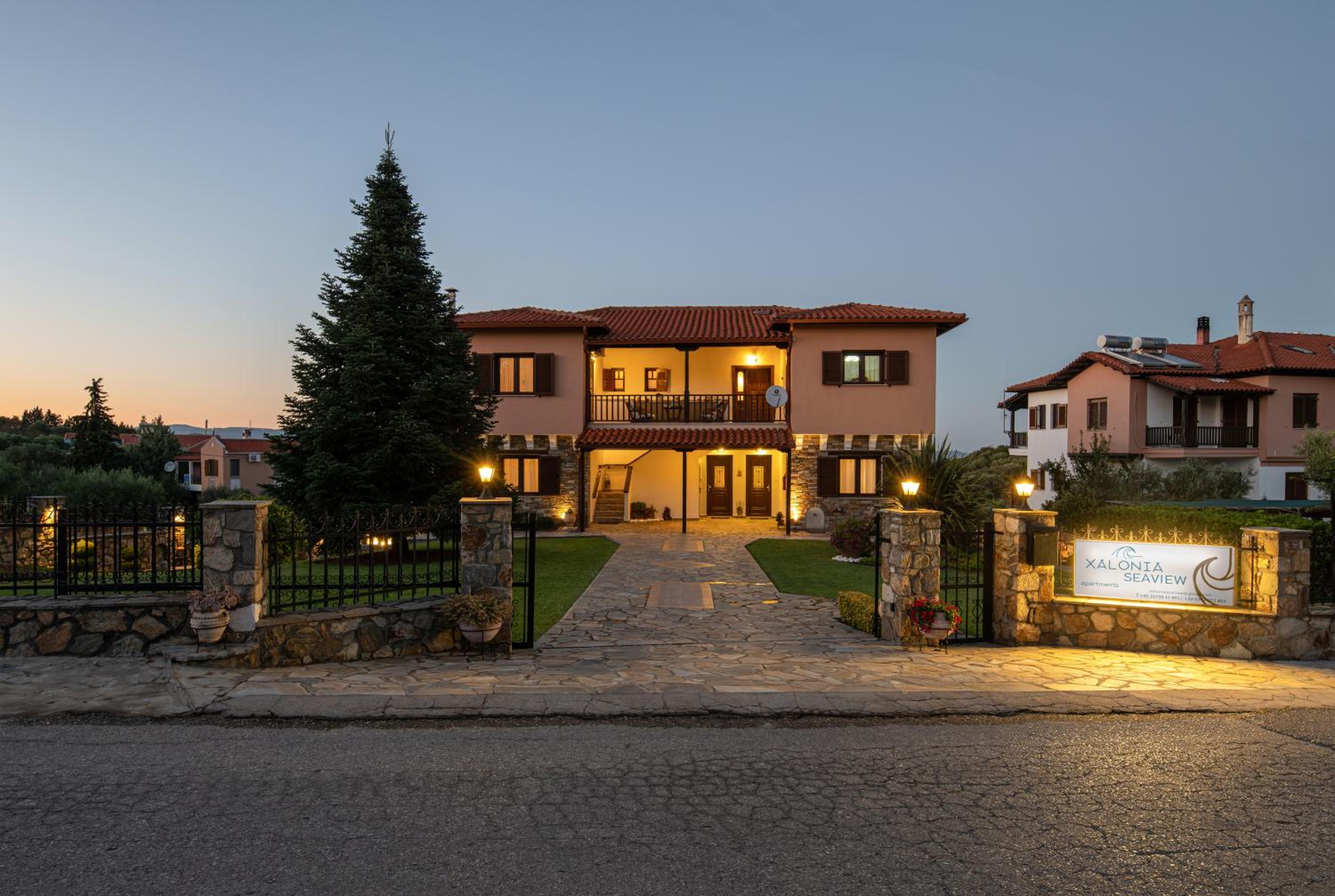 Xalonia Seaview view 5