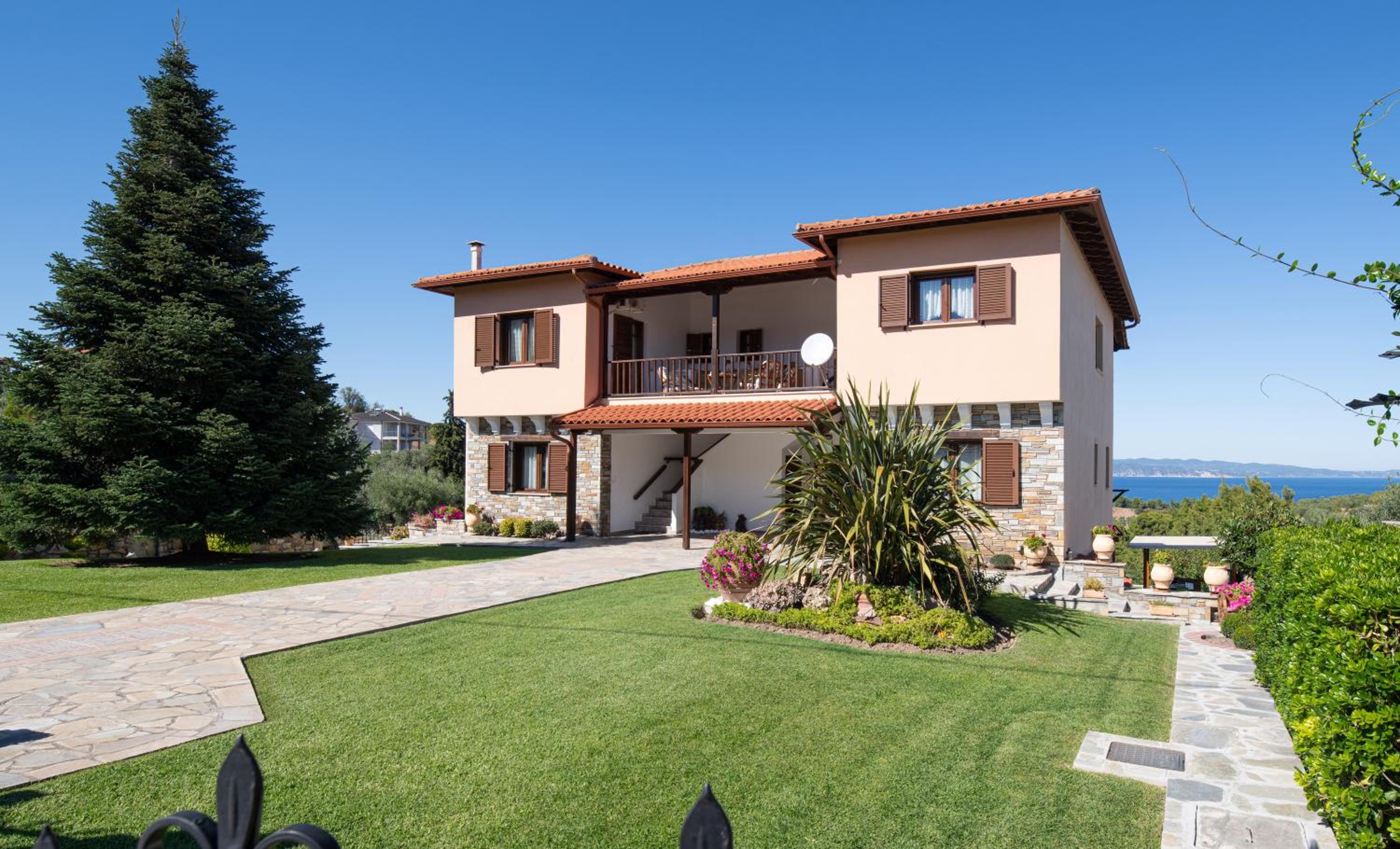 Xalonia Seaview view 3