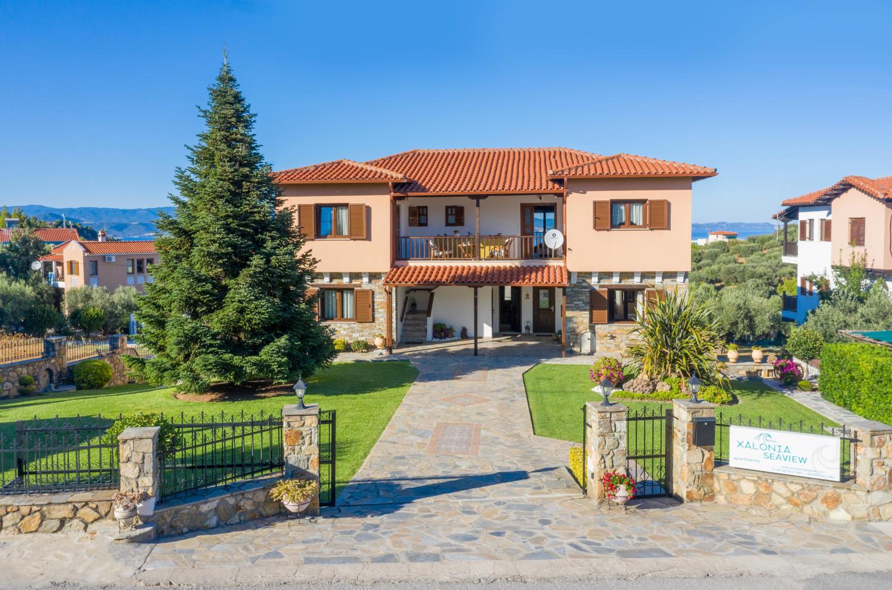 Xalonia Seaview view 2