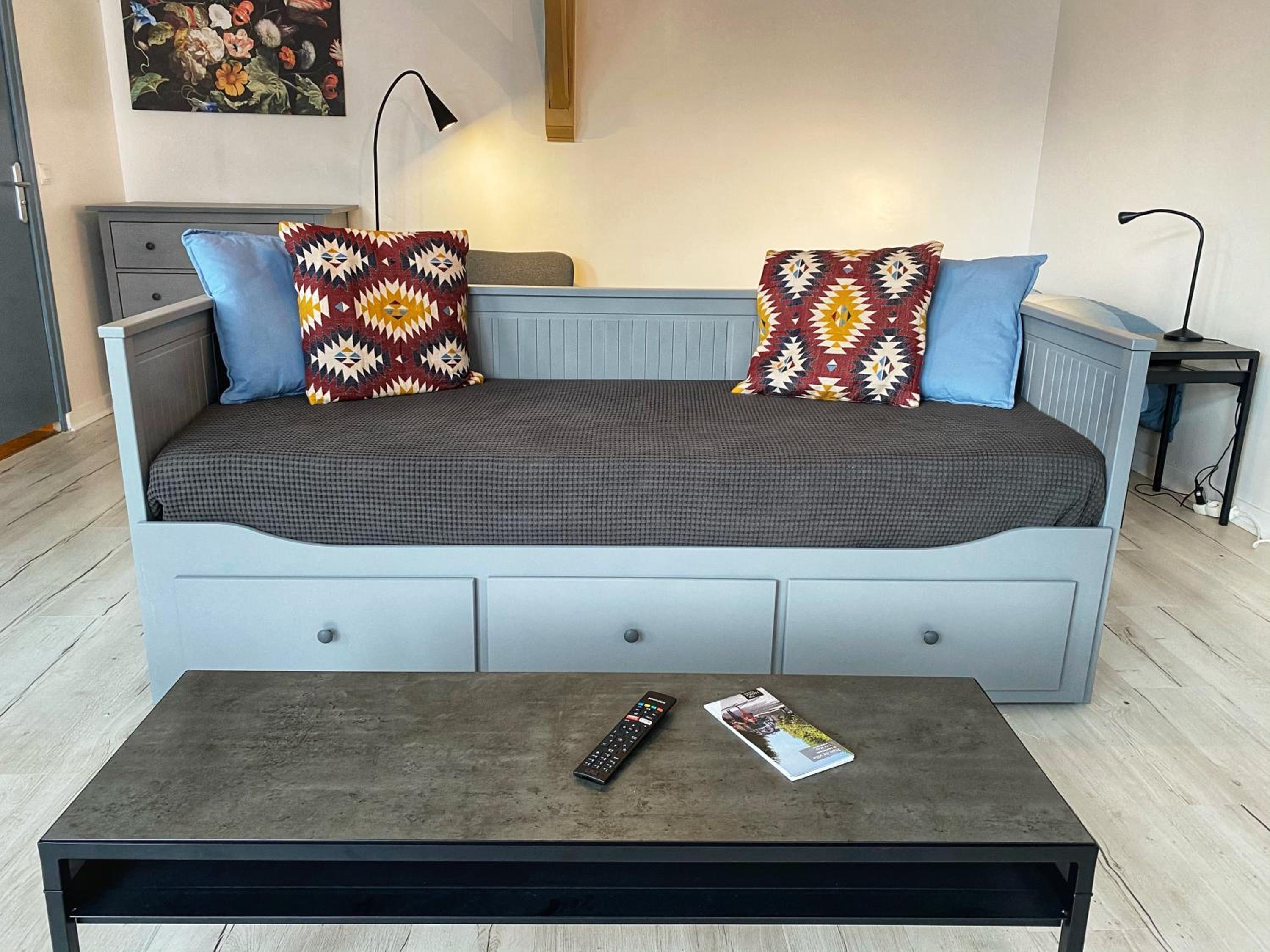 015 CHIC & COSY STUDIO 41m2 HYPERCENTRE WIFI SMART TV NETFLIX