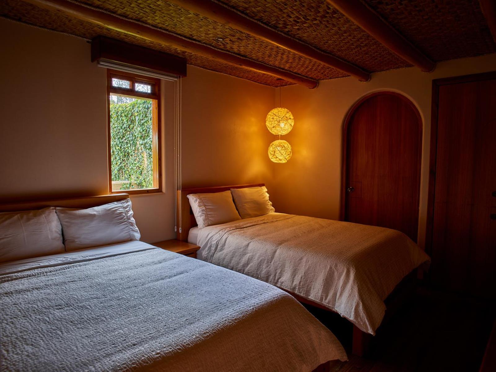 Hosteria Cabañas Del Lago